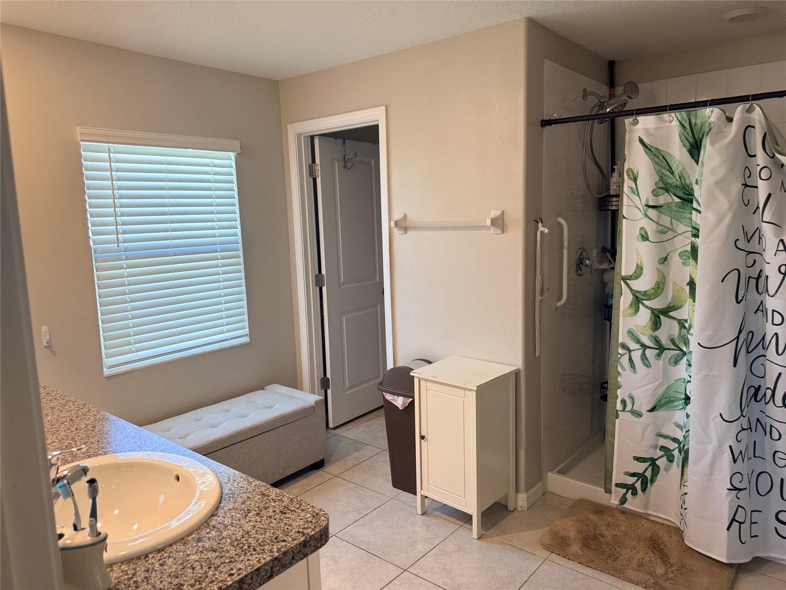 Single Family Residence at 5457 LESLIE CANYON DR, WIMAUMA, photo 8 of 20