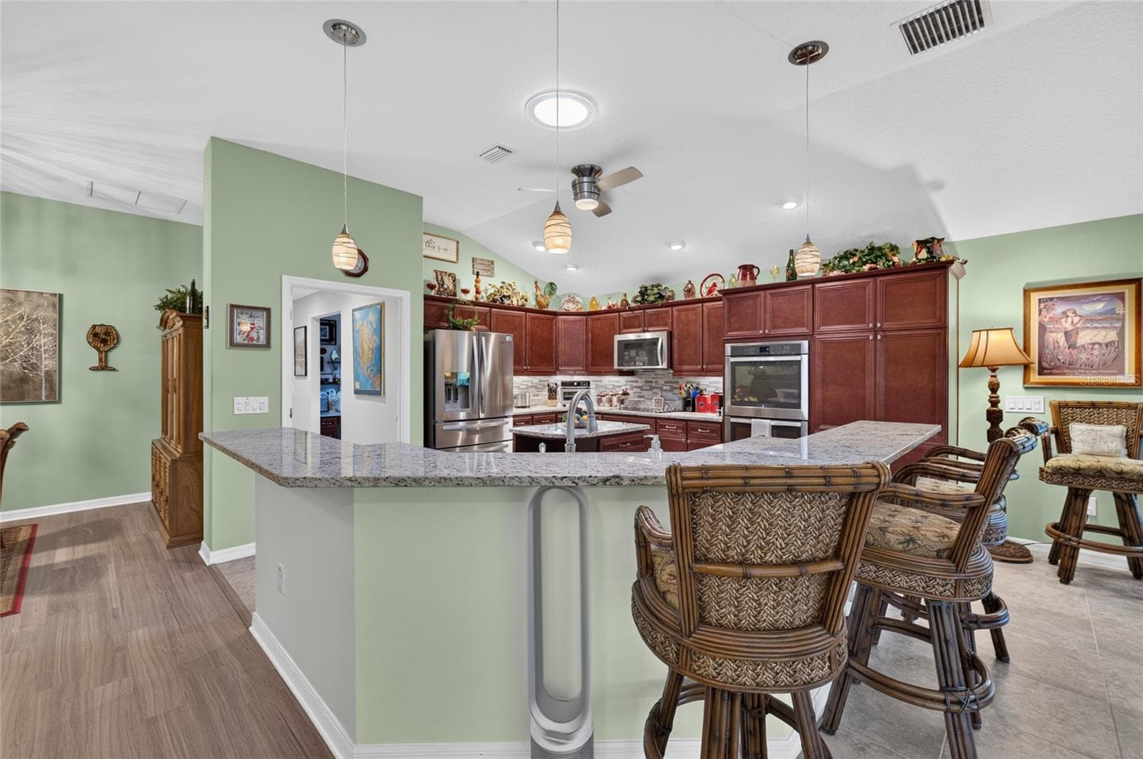 Breakfast bar - 3665 VALLEYBROOK WAY, THE VILLAGES