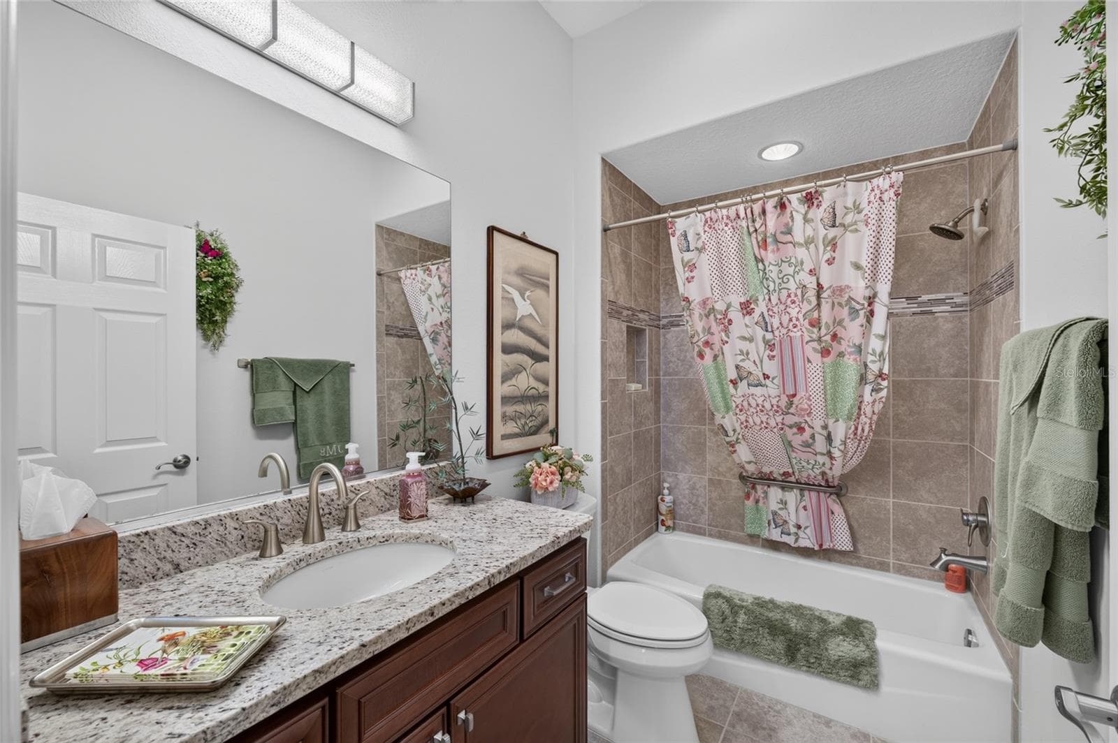 Guest Bathroom - 3665 VALLEYBROOK WAY, THE VILLAGES