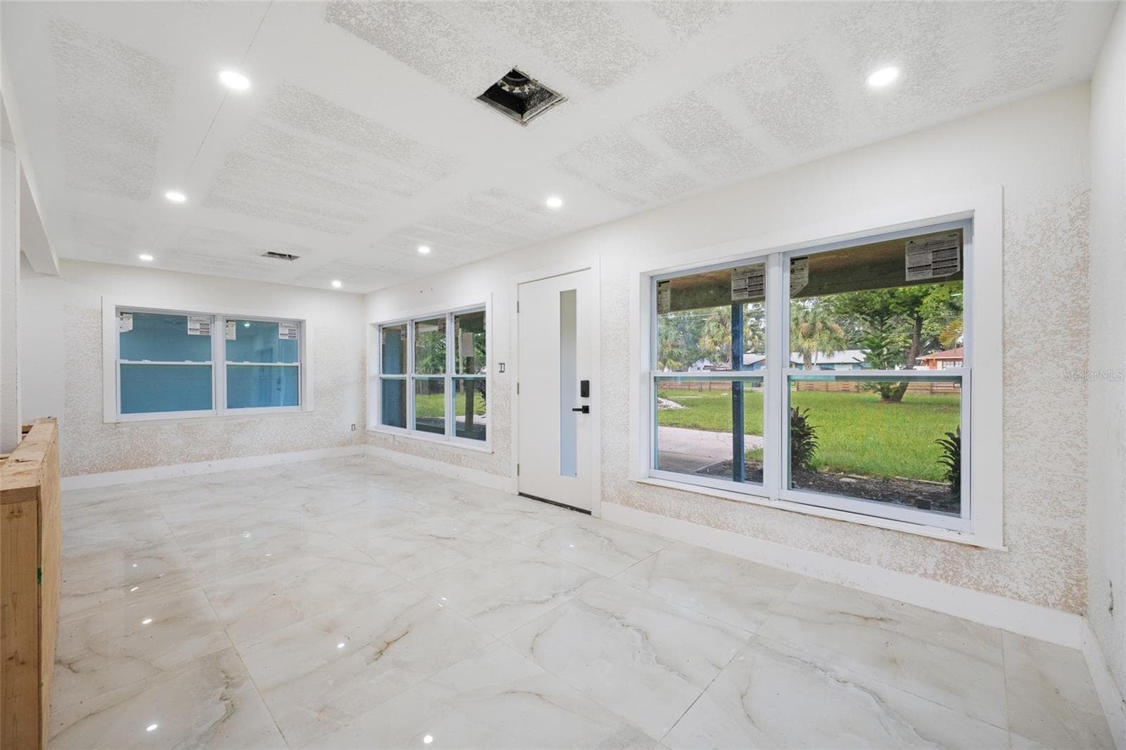 Single Family Residence at 5809 12TH AVE S, TAMPA, photo 17 of 41