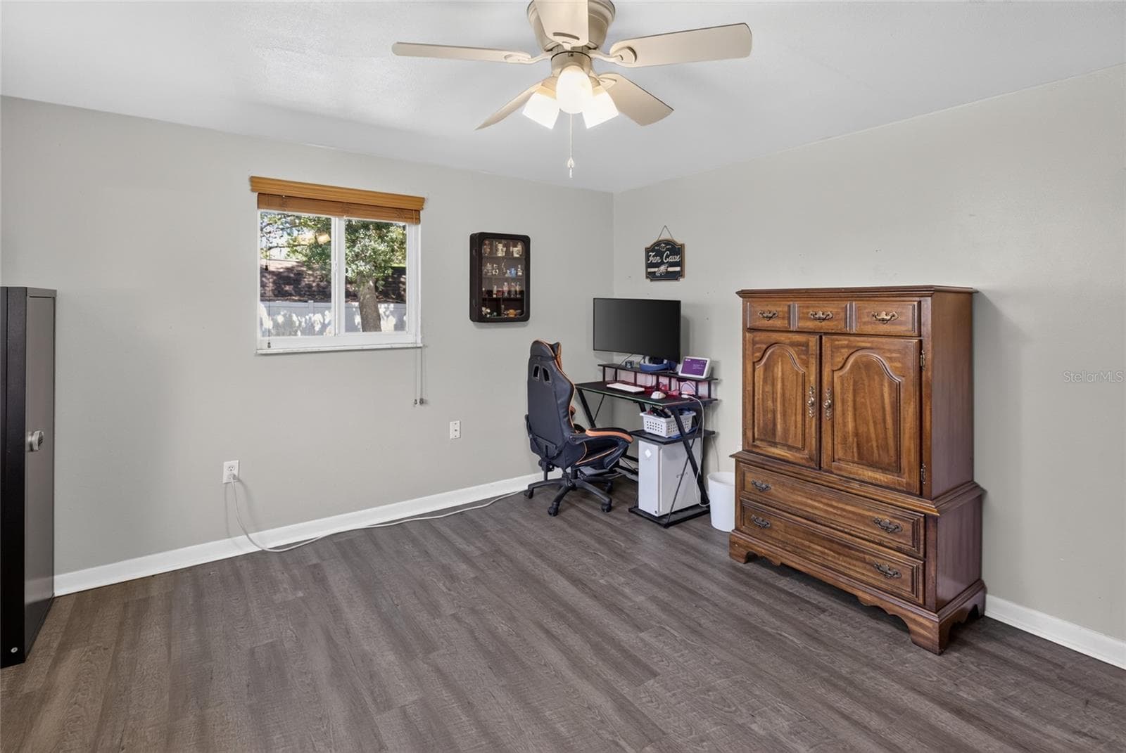 Single Family Residence at 210 PEAK DR, BROOKSVILLE, photo 14 of 34