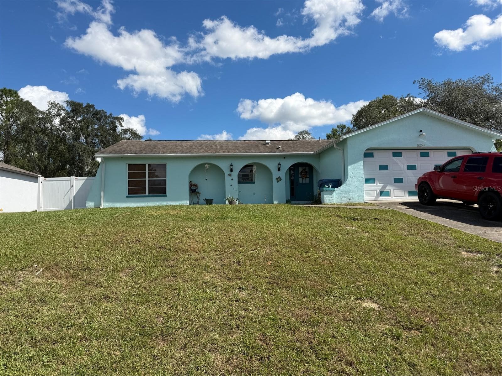 Front elevation - 5260 HANFORD AVE, SPRING HILL