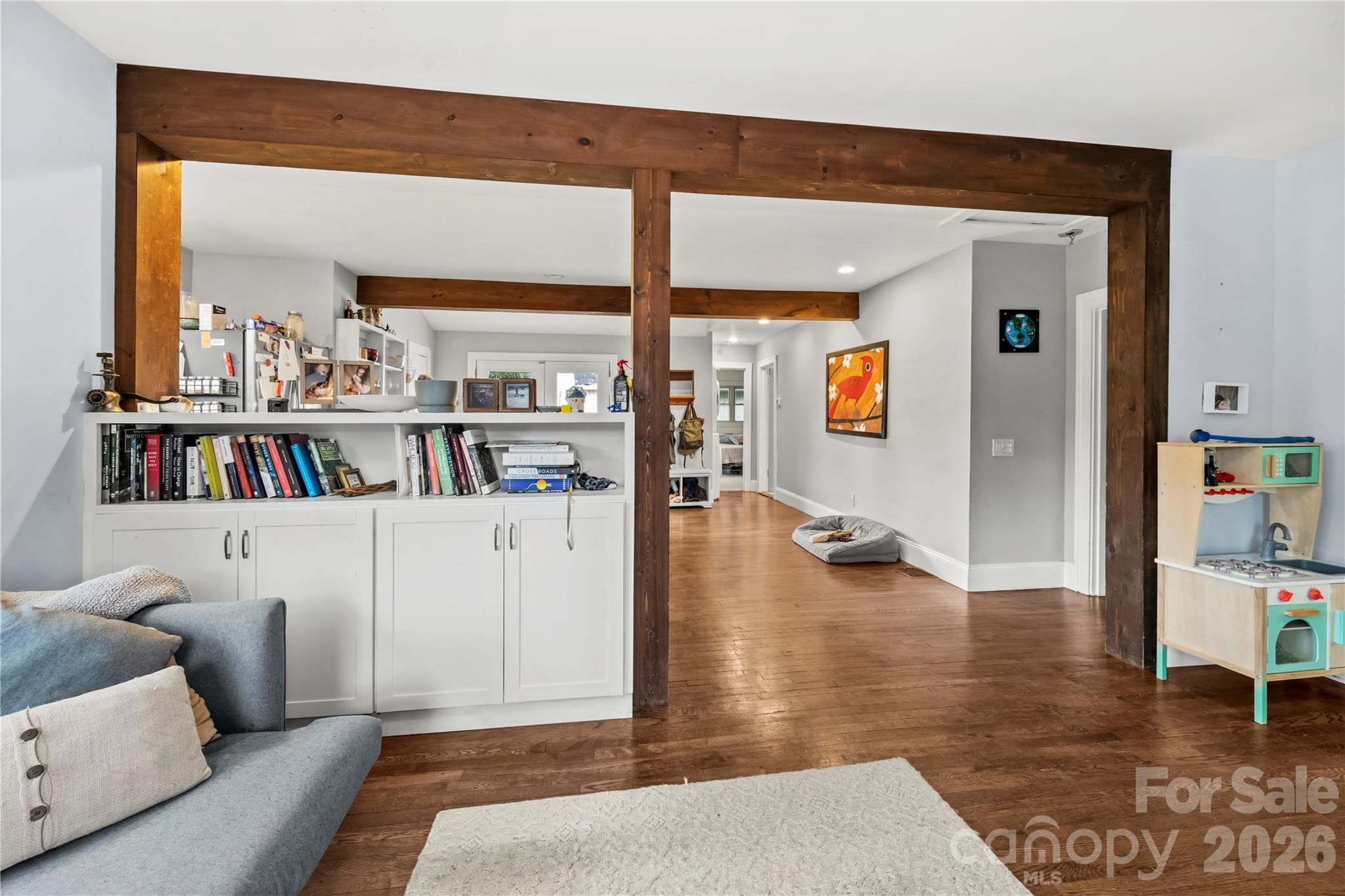 Single Family Residence at 9 Oakley Road, Asheville, photo 10 of 21