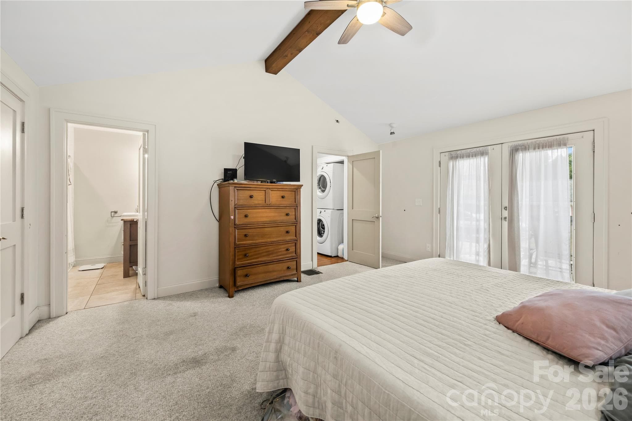 Single Family Residence at 9 Oakley Road, Asheville, photo 13 of 21