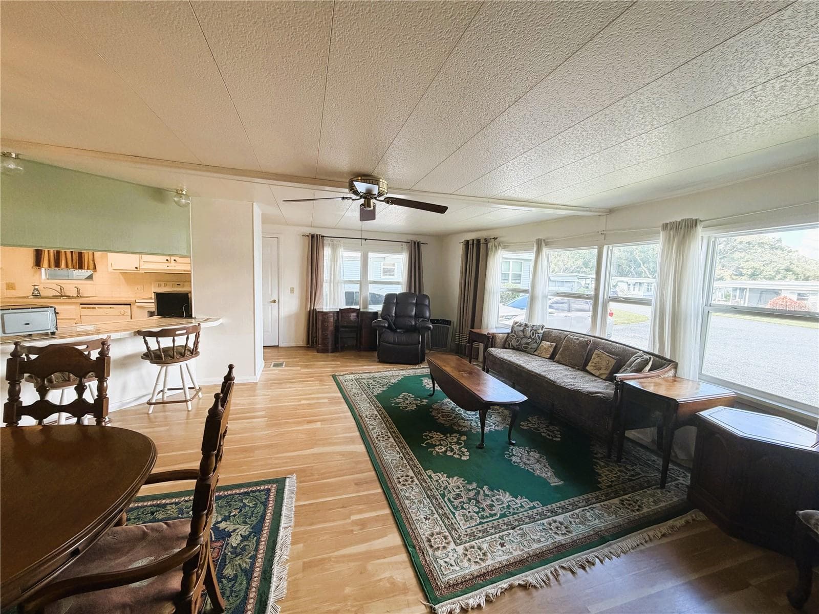 Mobile Home at 101 MANDARIN CV, LEESBURG, photo 14 of 53