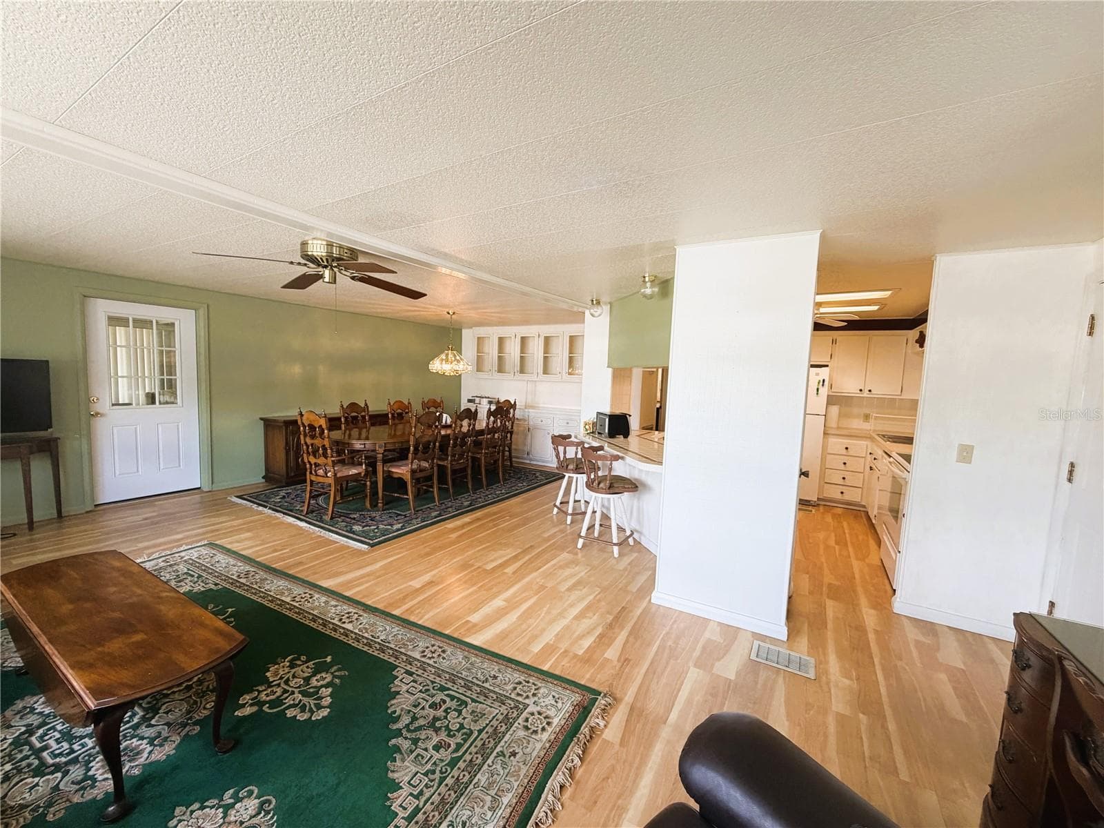Mobile Home at 101 MANDARIN CV, LEESBURG, photo 17 of 53