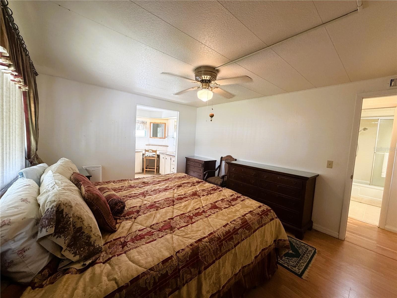Mobile Home at 101 MANDARIN CV, LEESBURG, photo 31 of 53