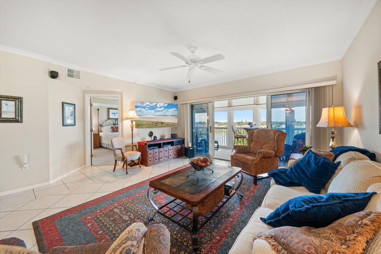 Condominium at 6450 SHORELINE DR #9506, SEMINOLE, photo 12 of 32