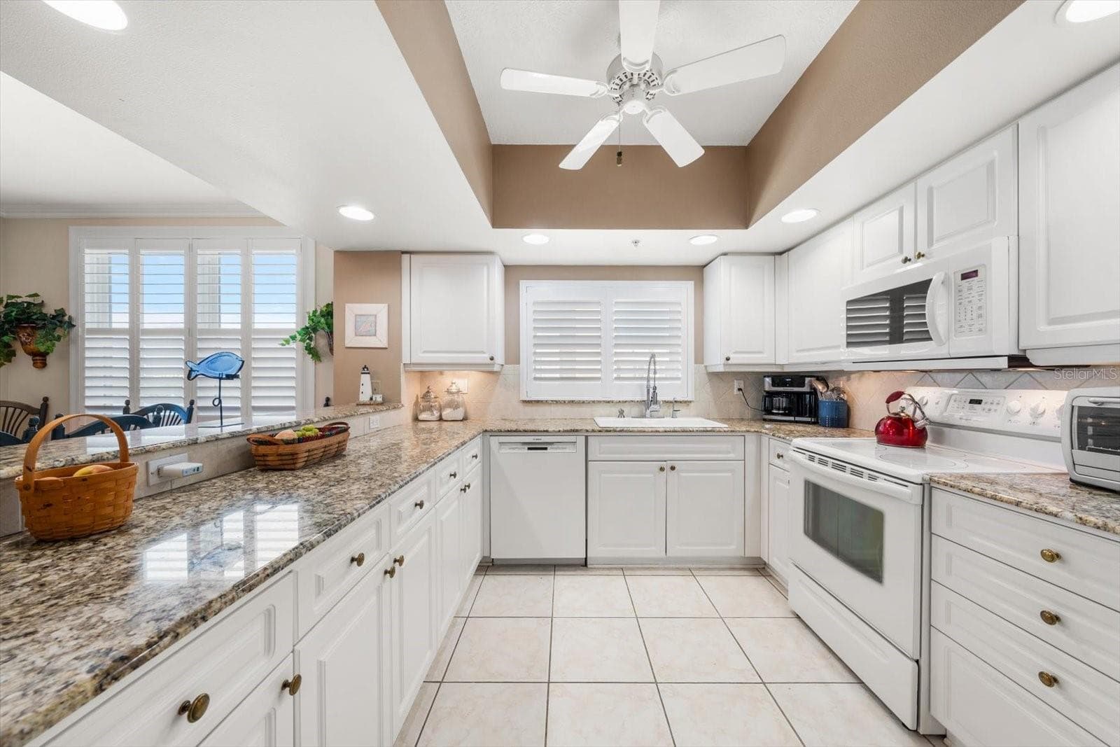 Condominium at 6450 SHORELINE DR #9506, SEMINOLE, photo 18 of 32