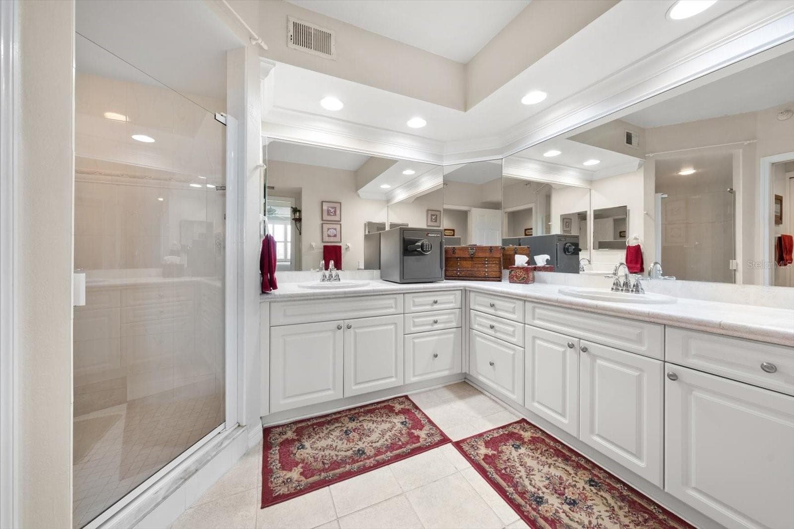Condominium at 6450 SHORELINE DR #9506, SEMINOLE, photo 23 of 32