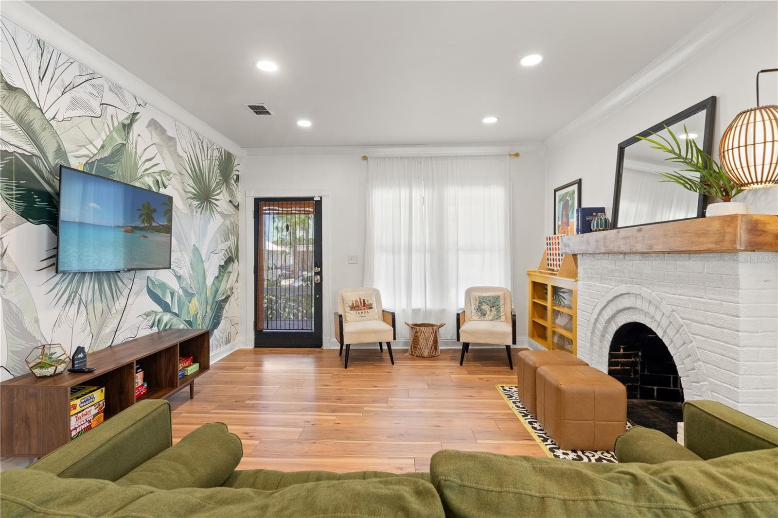 Living Room - 324 W HAYA ST, TAMPA