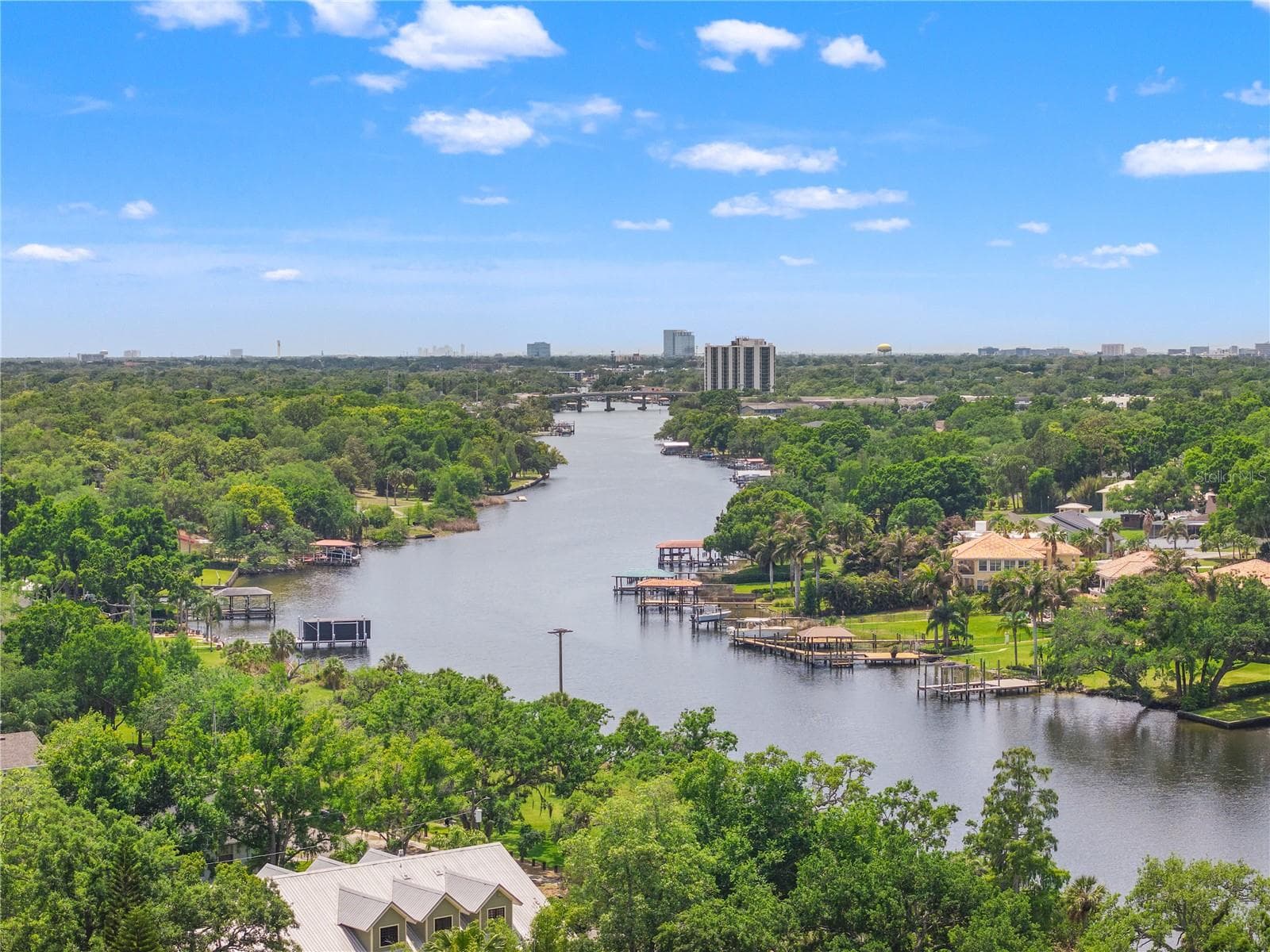 Near Rivercrest Park - 324 W HAYA ST, TAMPA