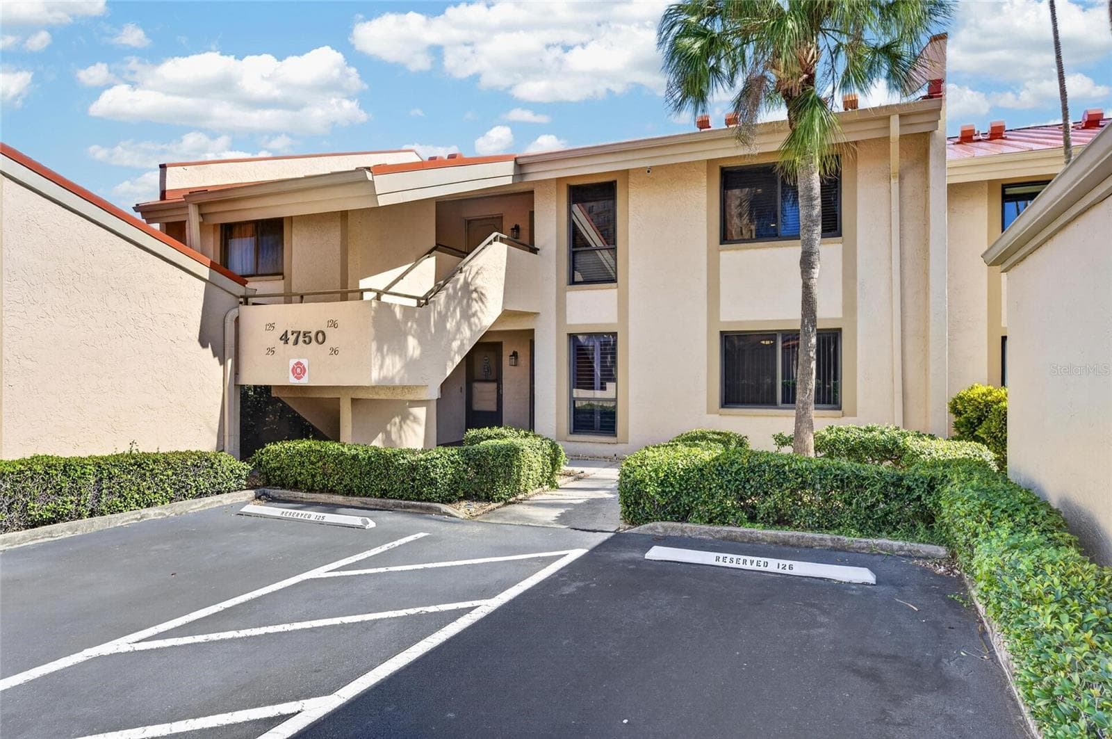 Condominium at 4750 BRITTANY DR S #26, ST PETERSBURG, photo 6 of 95