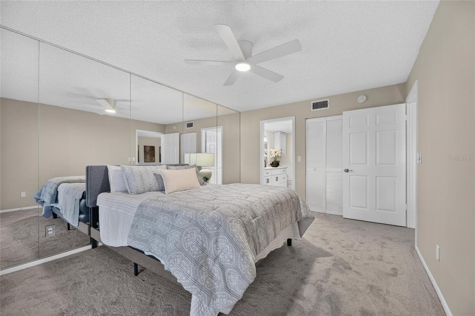 Condominium at 4750 BRITTANY DR S #26, ST PETERSBURG, photo 46 of 95