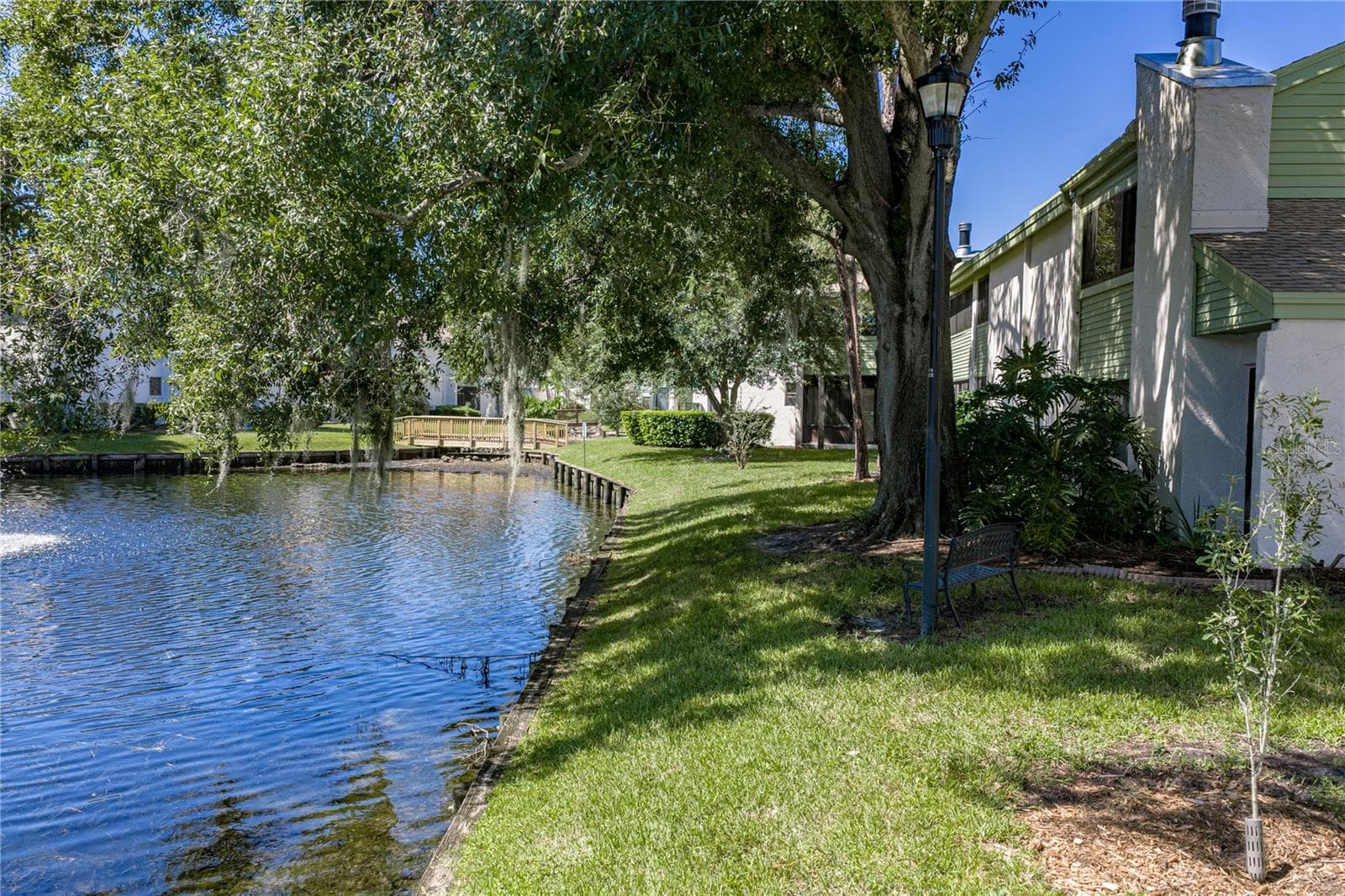 Side View From Unit - 4106 PINELAKE LN #101, TAMPA