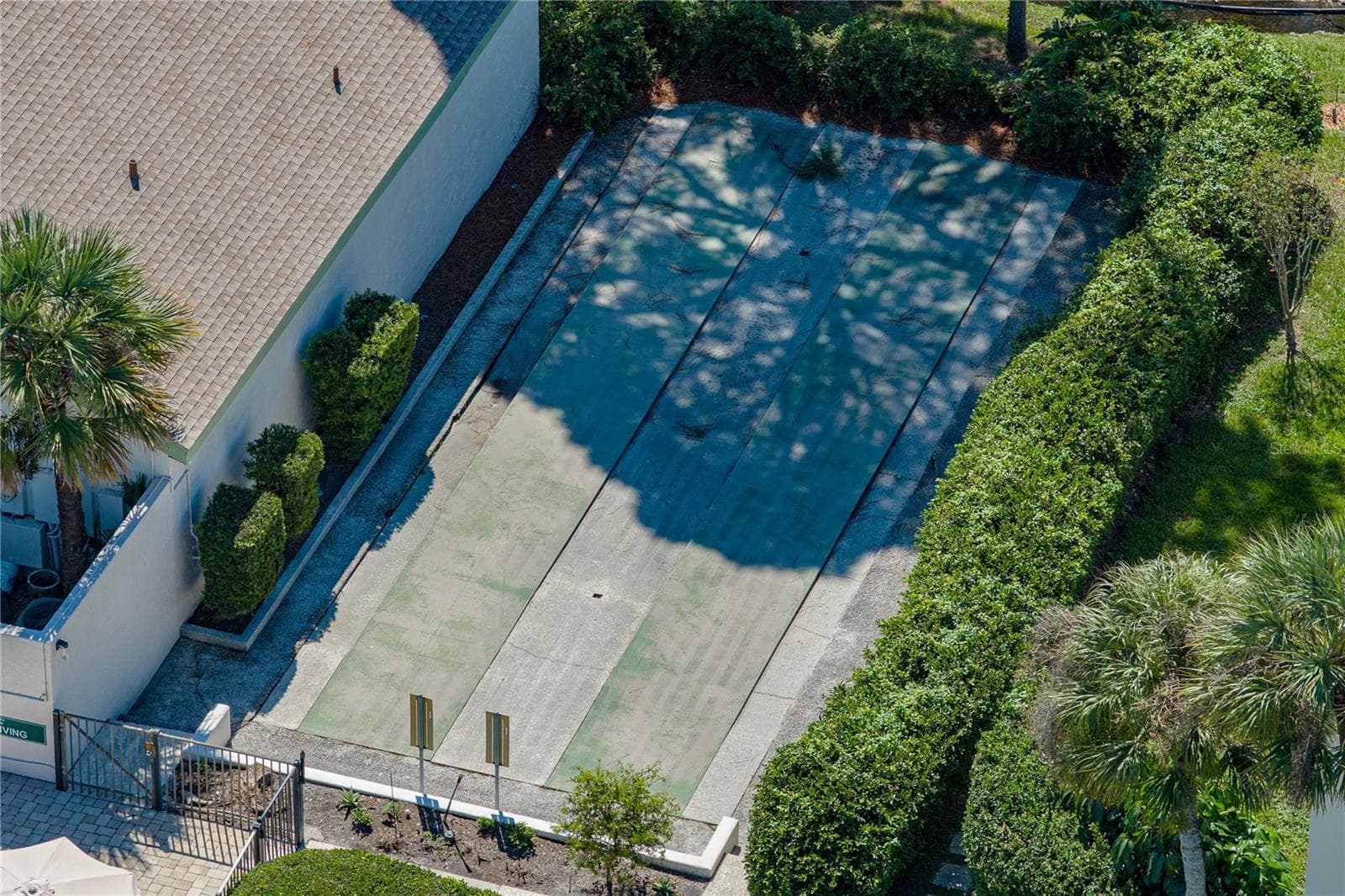 Community Shuffleboard - 4106 PINELAKE LN #101, TAMPA