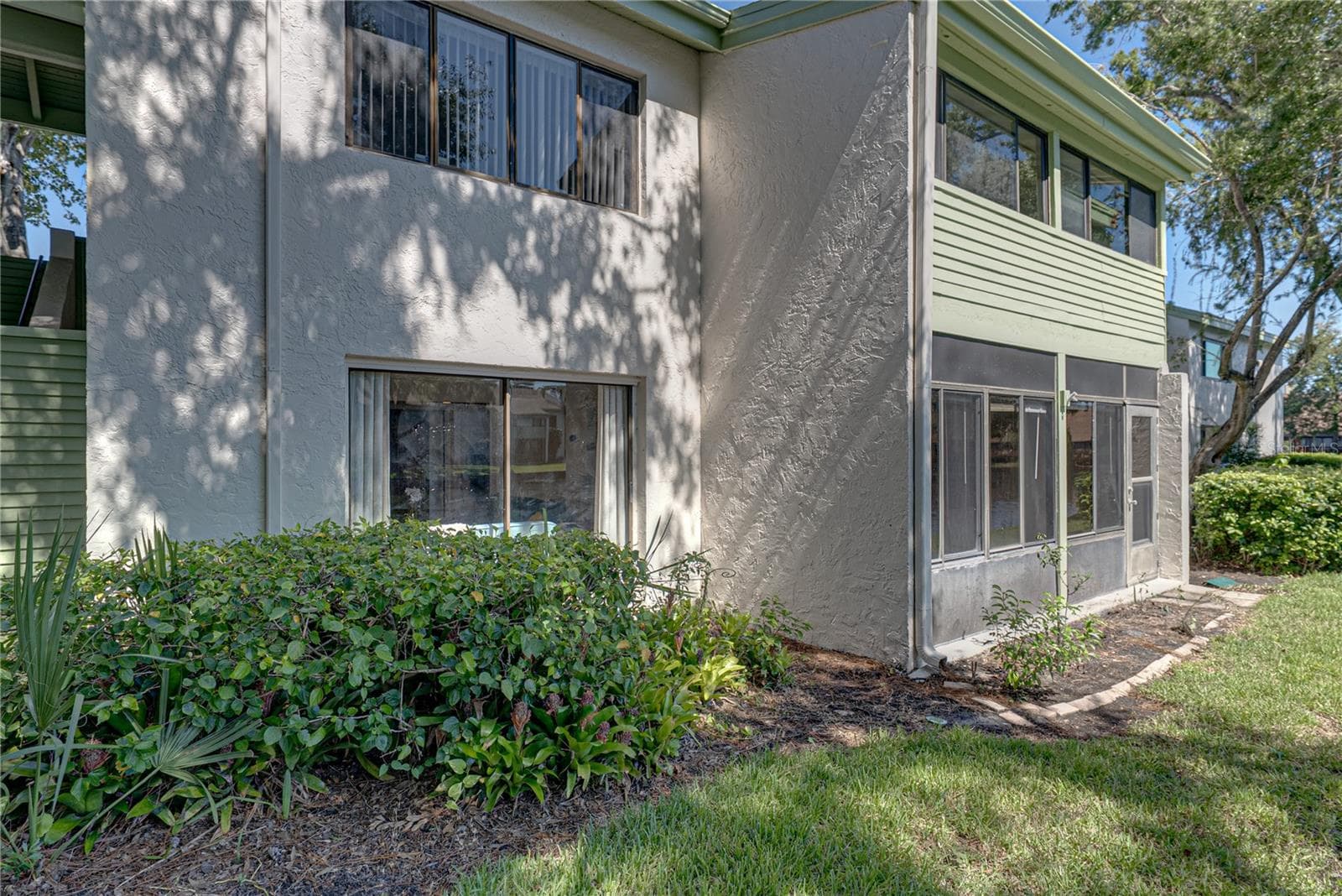 Rear of Unit - 4106 PINELAKE LN #101, TAMPA
