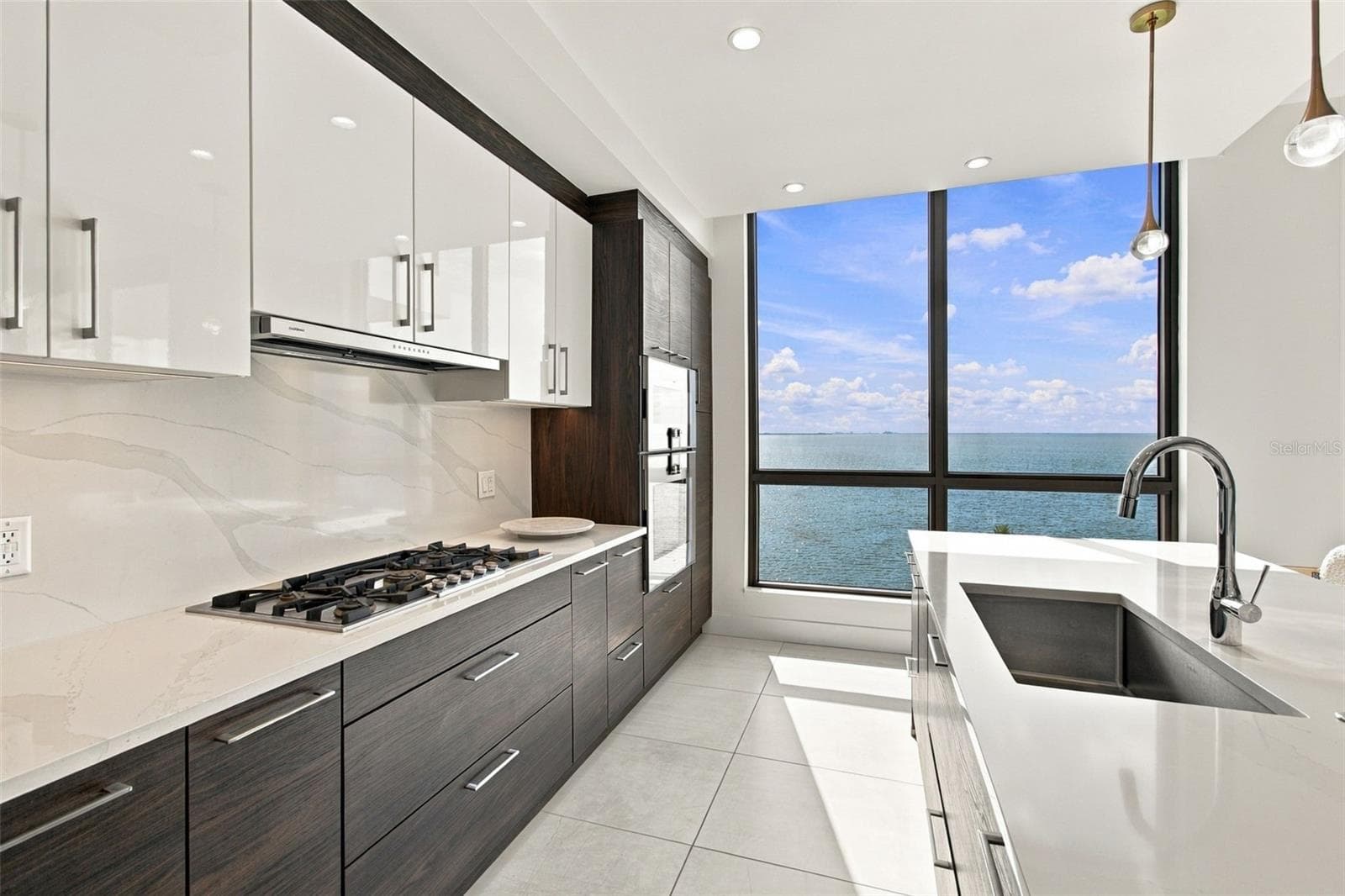 Condominium at 2103 BAYSHORE BLVD #706, TAMPA, photo 11 of 41
