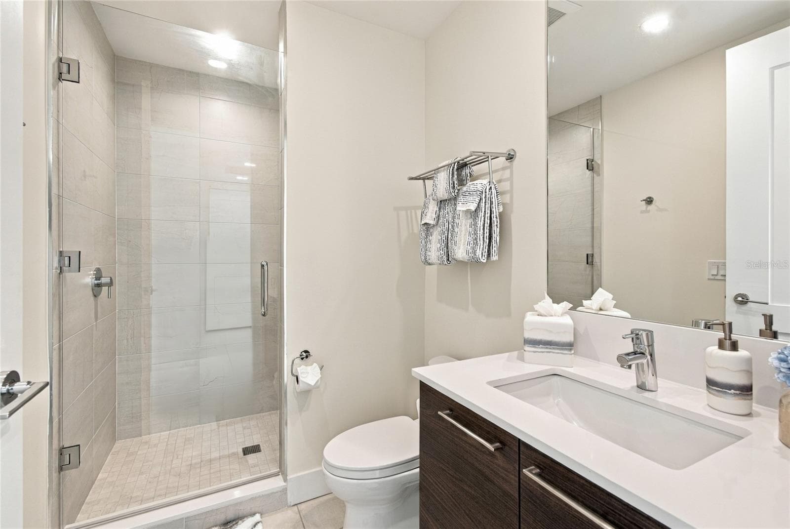 Condominium at 2103 BAYSHORE BLVD #706, TAMPA, photo 27 of 41