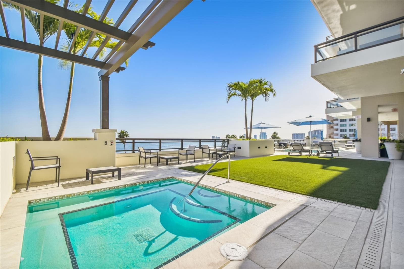 Condominium at 2103 BAYSHORE BLVD #706, TAMPA, photo 33 of 41