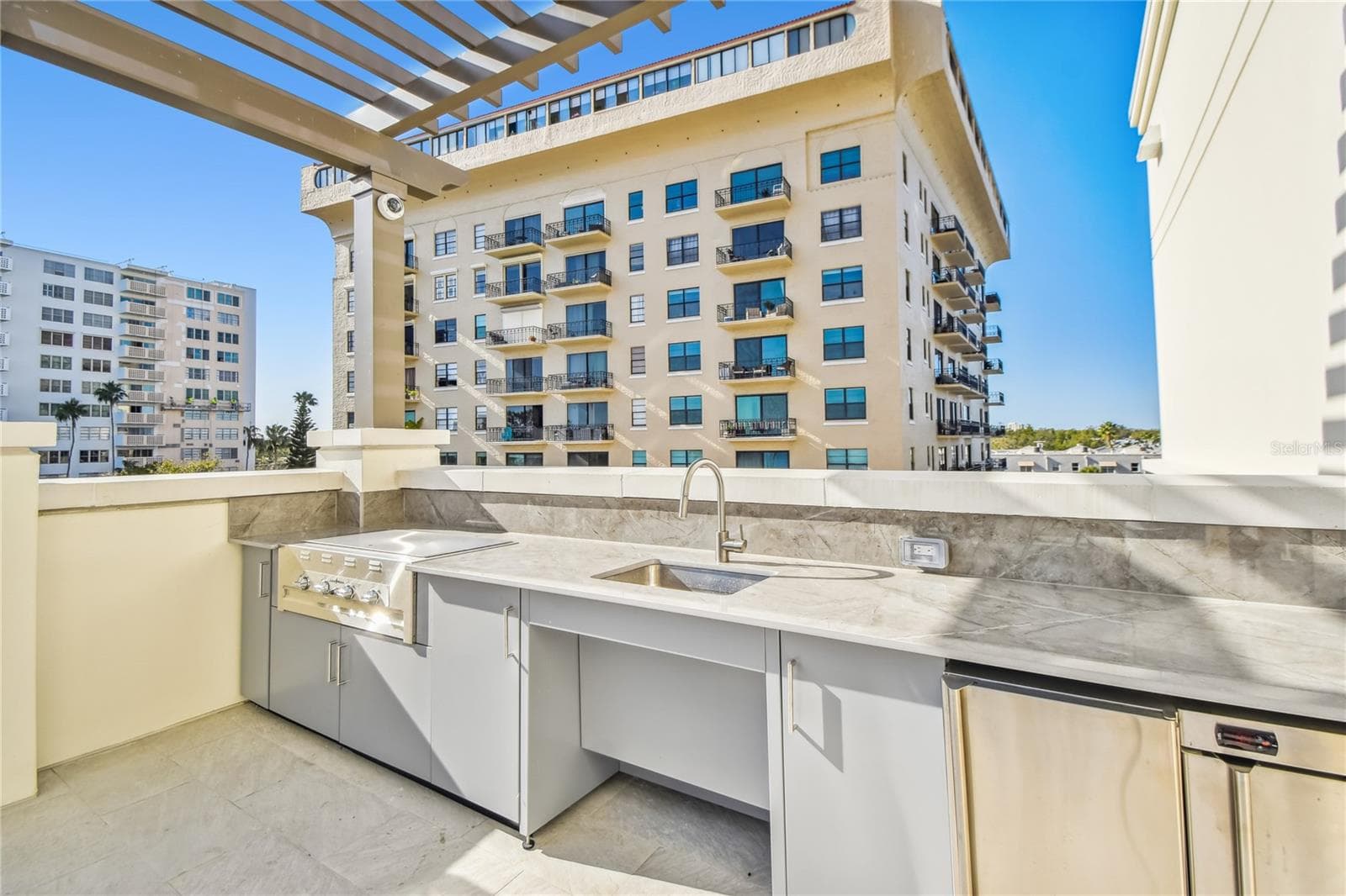 Condominium at 2103 BAYSHORE BLVD #706, TAMPA, photo 35 of 41