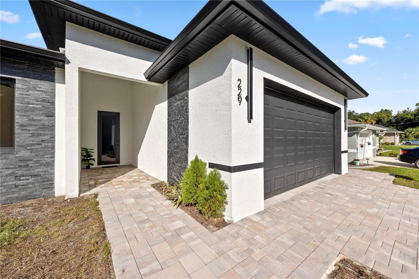 Single Family Residence at 229 FERDON CIR, PORT CHARLOTTE, photo 3 of 41