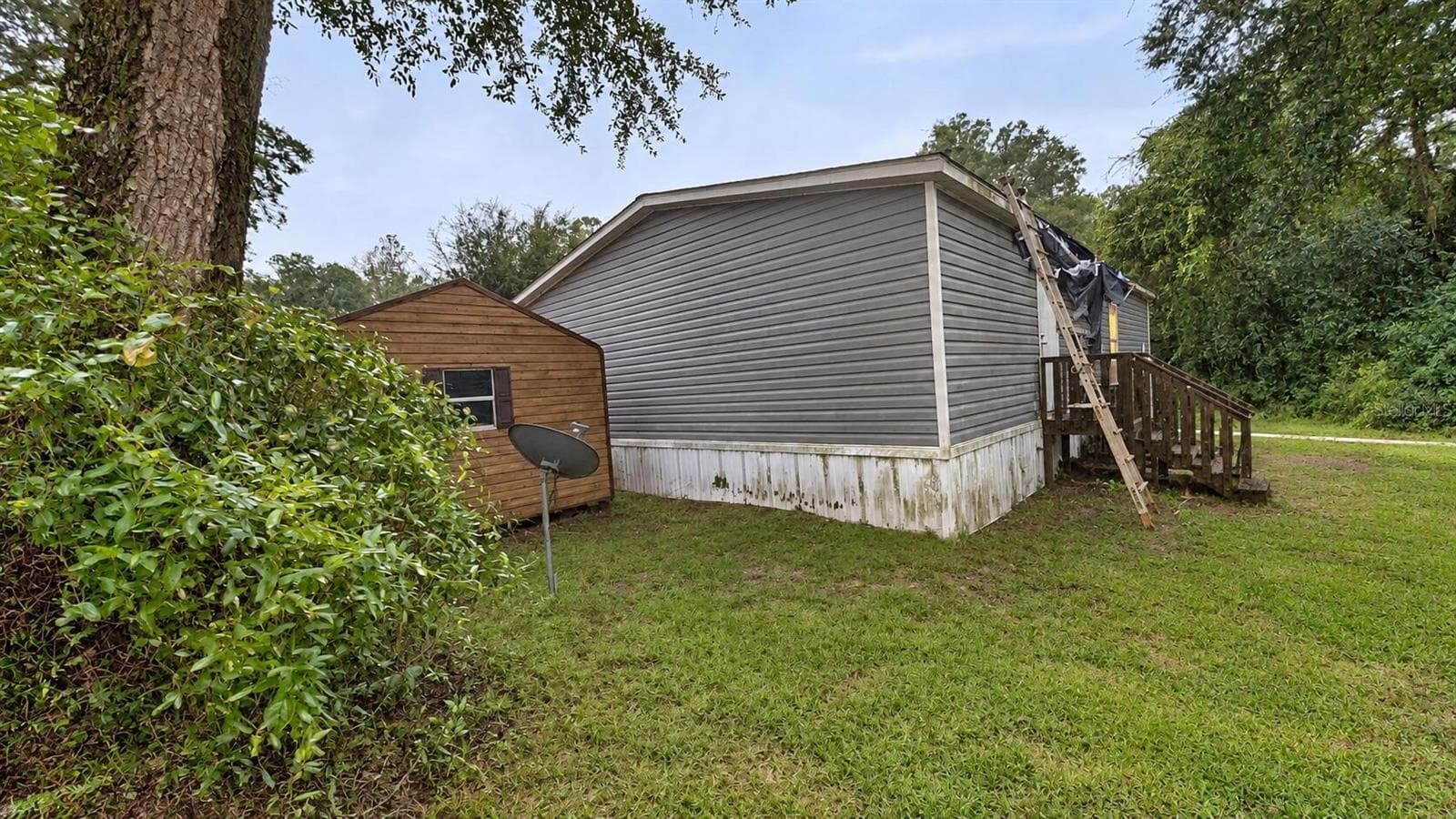 Manufactured Home at 20425 29TH DR, WELLBORN, photo 18 of 23
