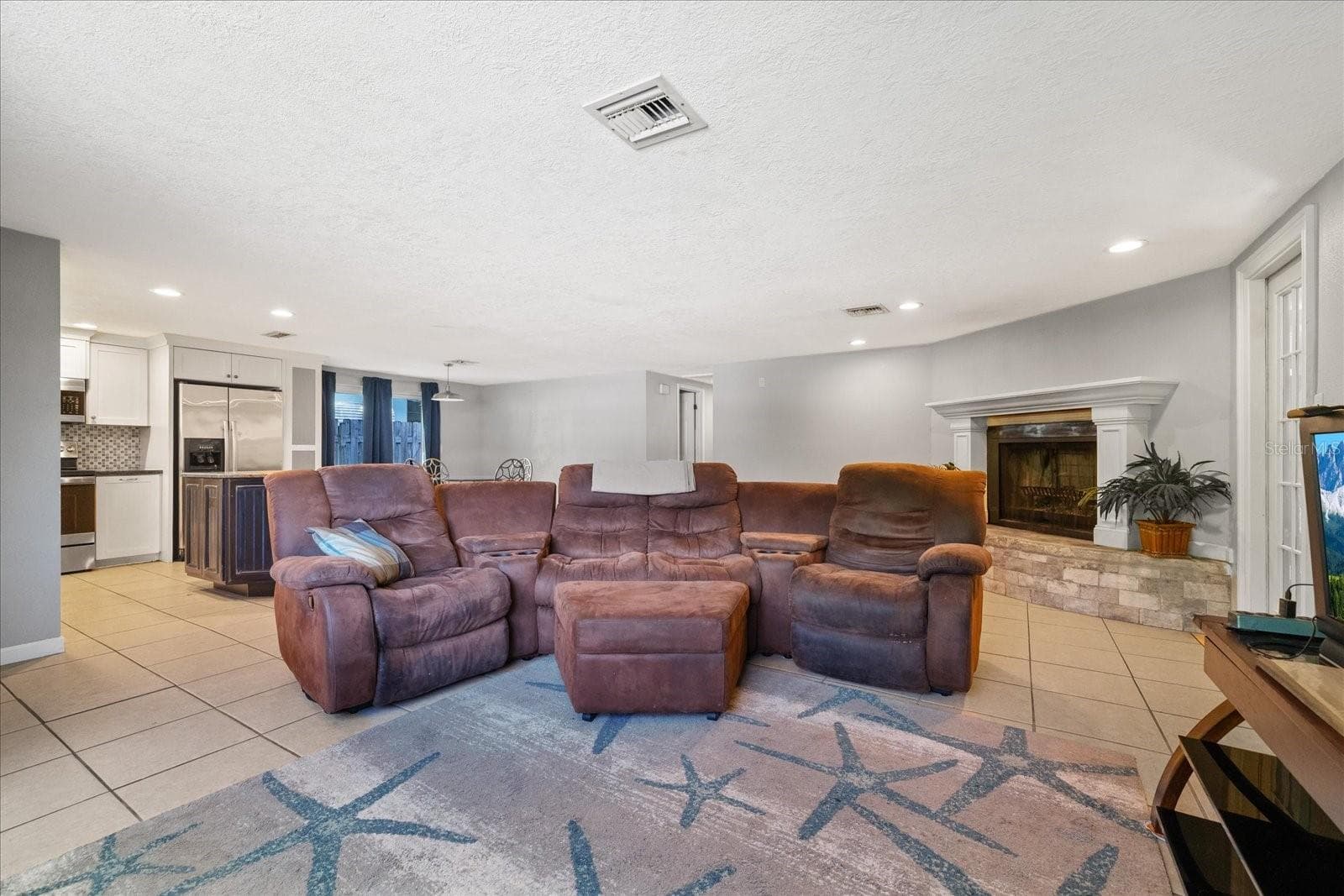 Large Open Floor Plan - 5412 CARLTON RD, NEW PORT RICHEY
