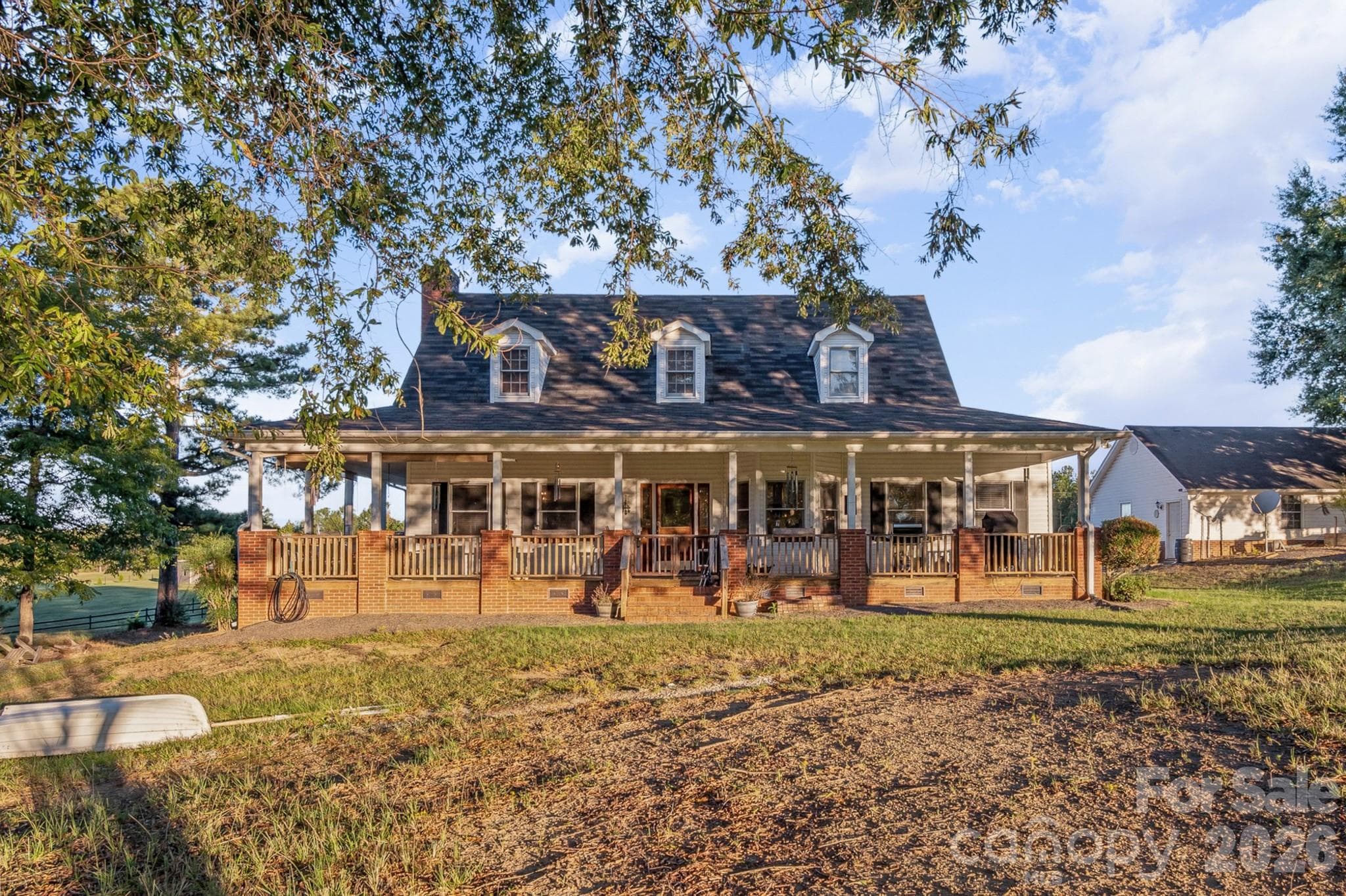 Single Family Residence at 5520 Rehobeth Road, Waxhaw, photo 2 of 49