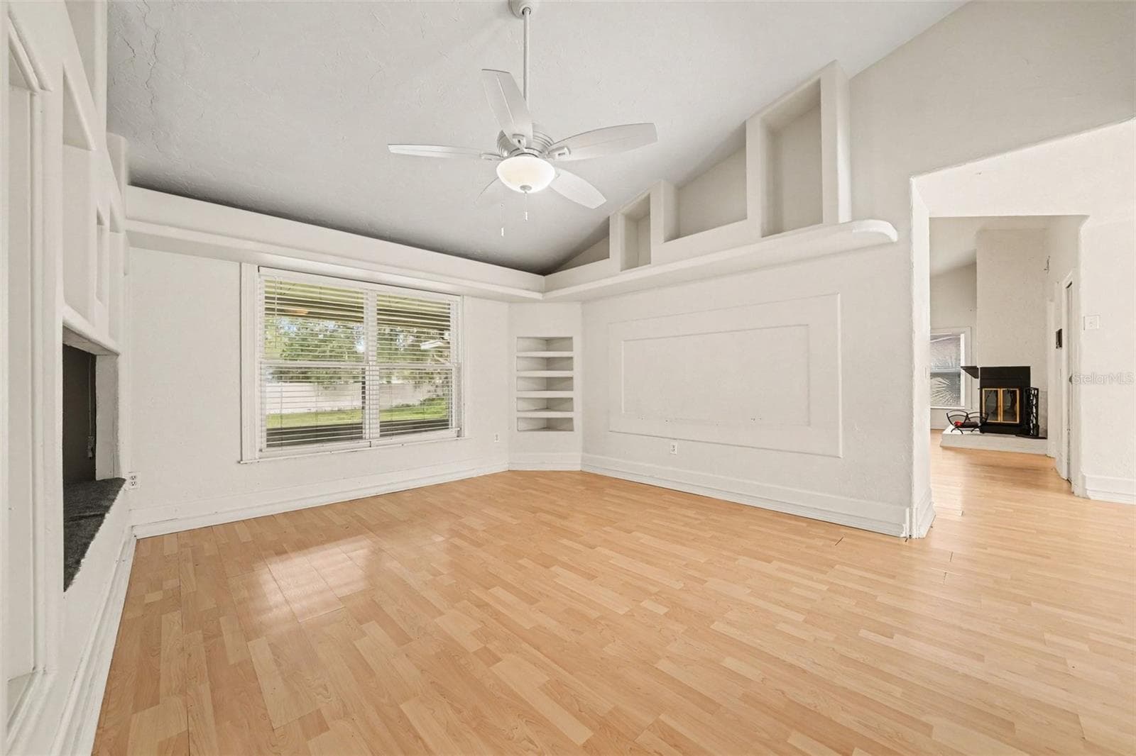 Single Family Residence at 264 SUNRISE BLVD, DEBARY, photo 8 of 35