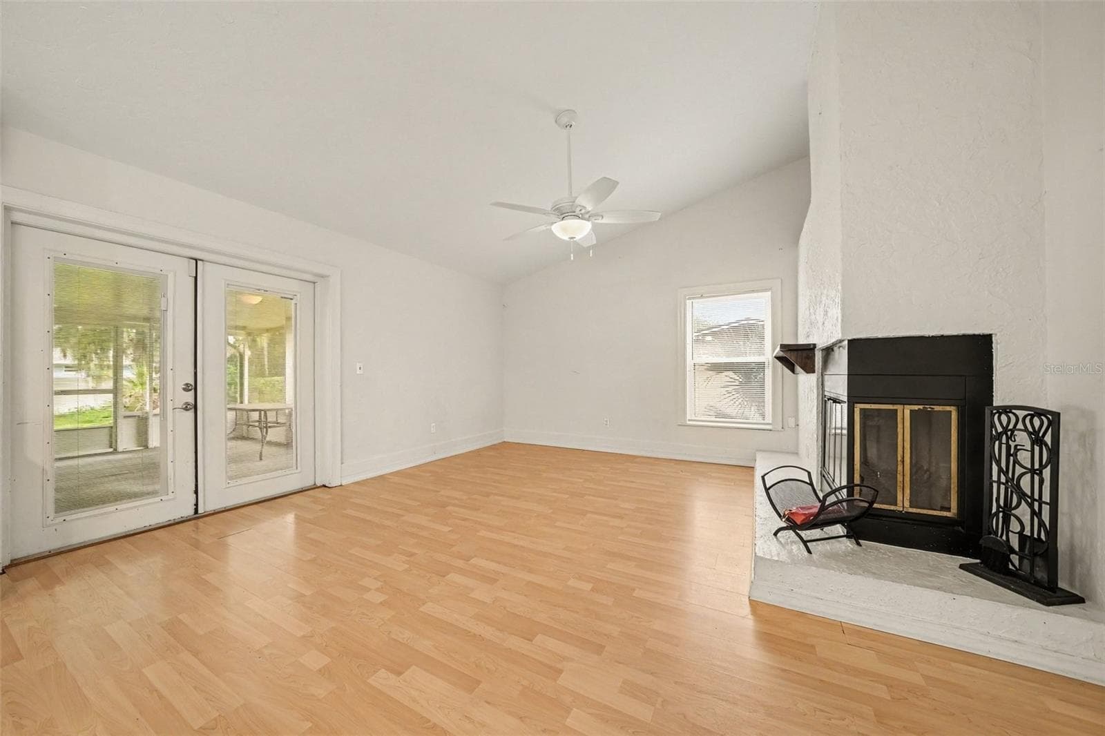 Single Family Residence at 264 SUNRISE BLVD, DEBARY, photo 13 of 35