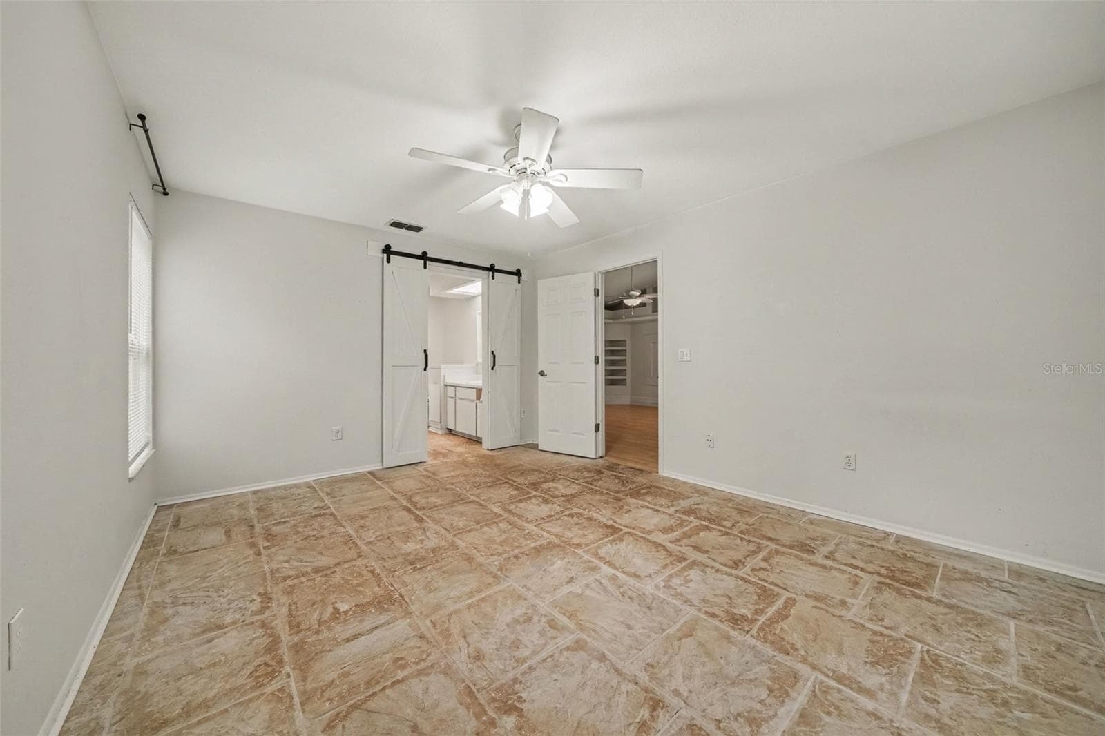 Single Family Residence at 264 SUNRISE BLVD, DEBARY, photo 25 of 35