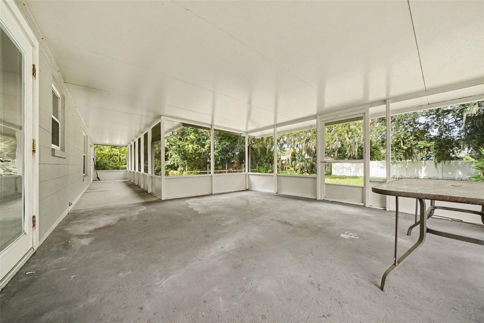 Single Family Residence at 264 SUNRISE BLVD, DEBARY, photo 32 of 35