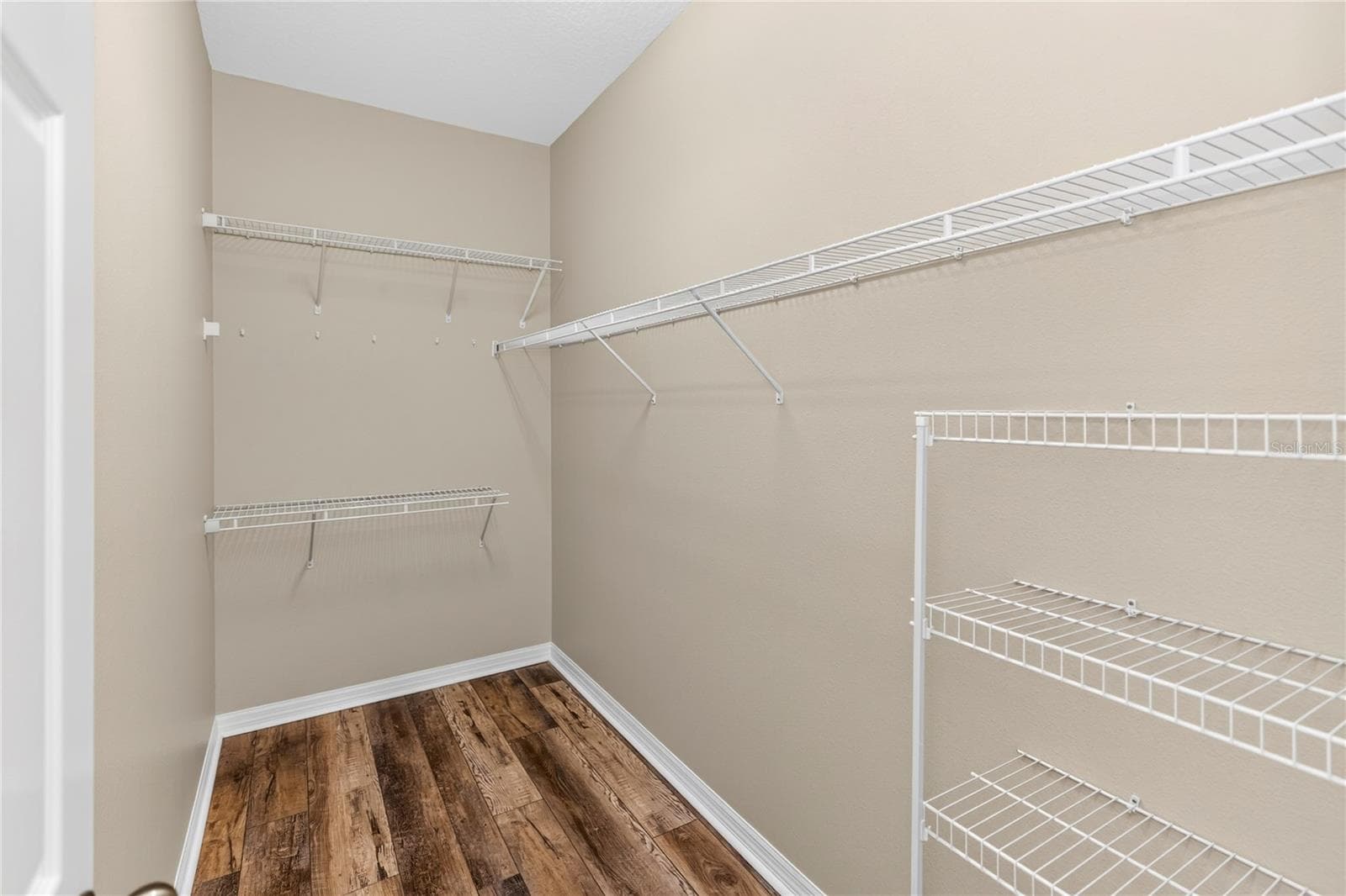 Single Family Residence at 133 VERDE WAY, DEBARY, photo 16 of 37