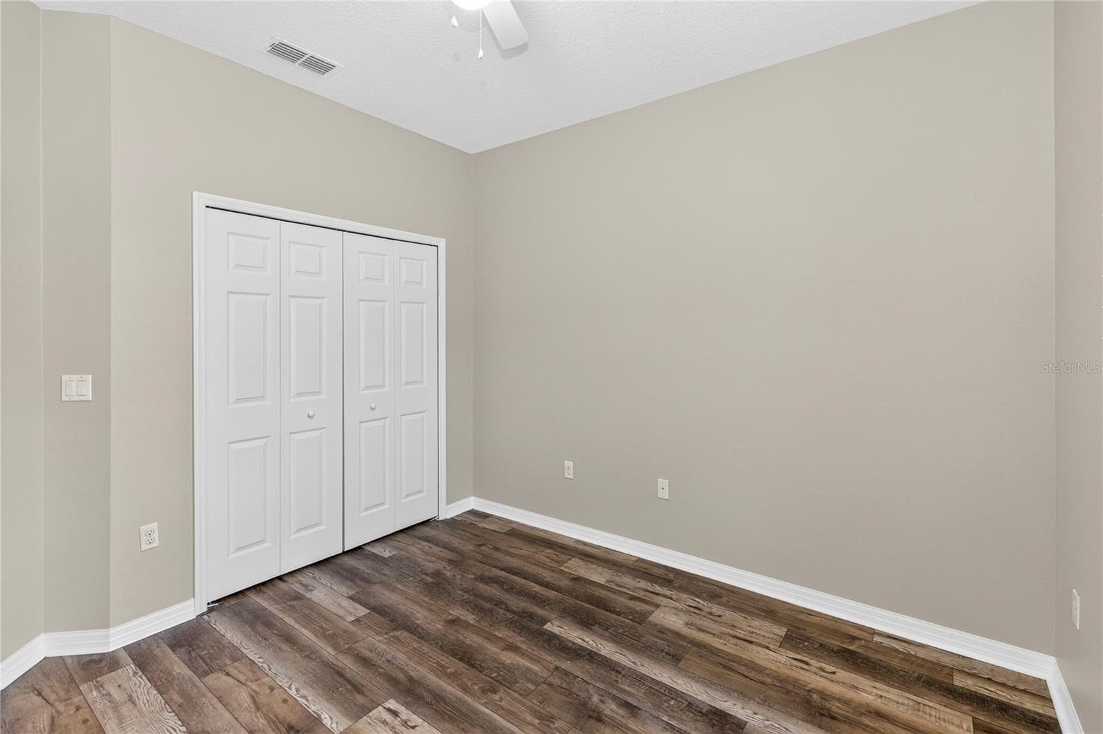 Single Family Residence at 133 VERDE WAY, DEBARY, photo 18 of 37