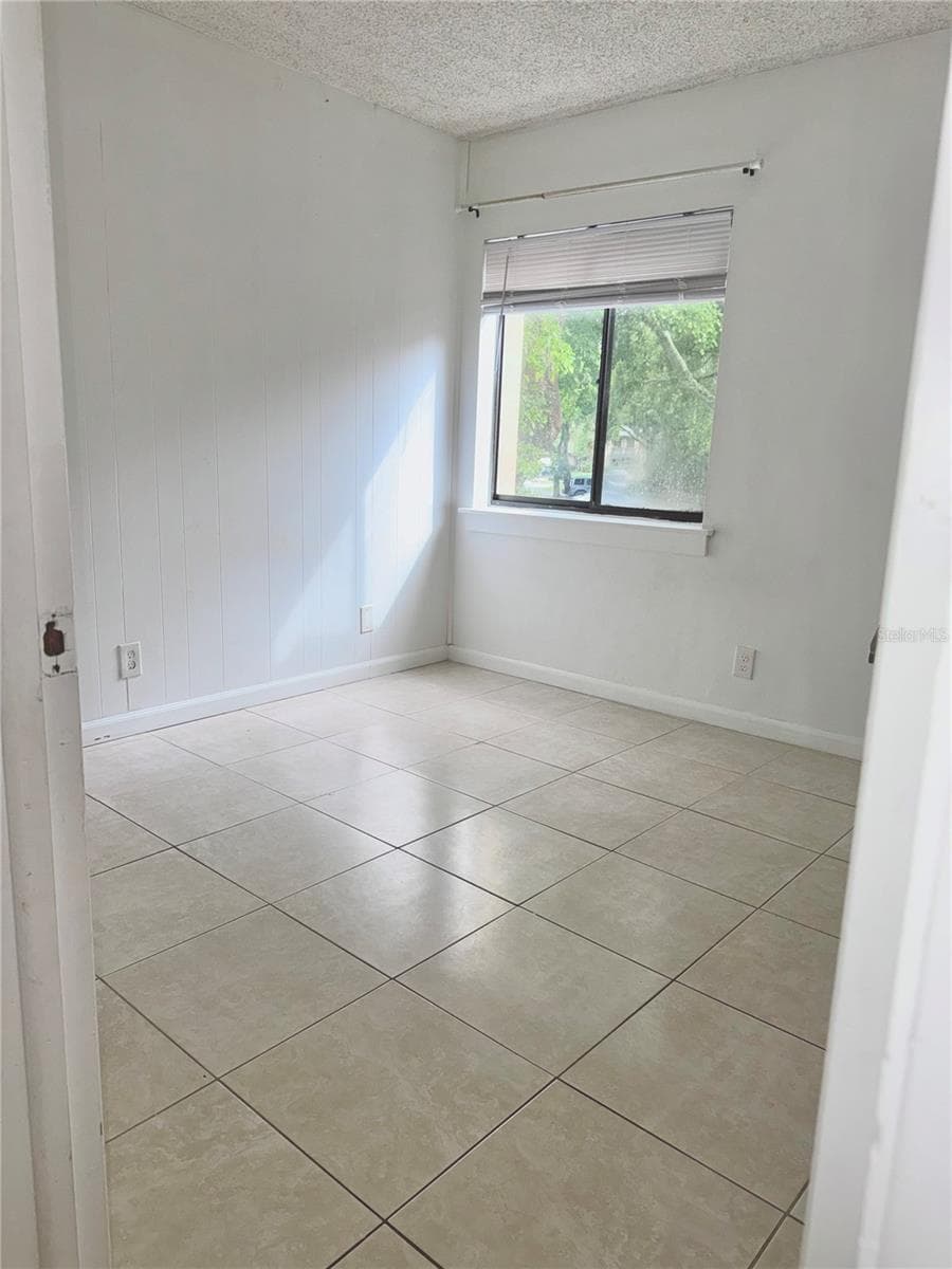 Condominium at 191 WIMBLEDON LAKE DR, PLANTATION, photo 9 of 20