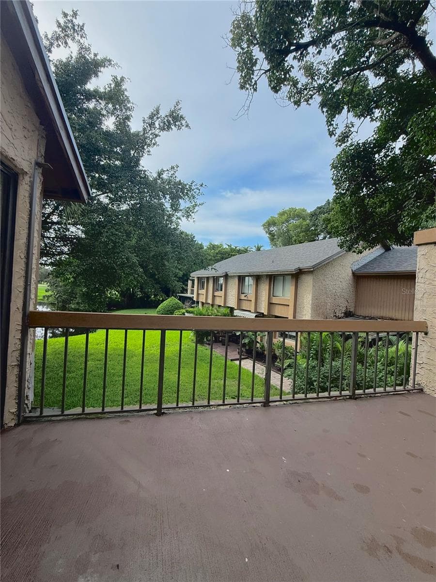 Condominium at 191 WIMBLEDON LAKE DR, PLANTATION, photo 17 of 20