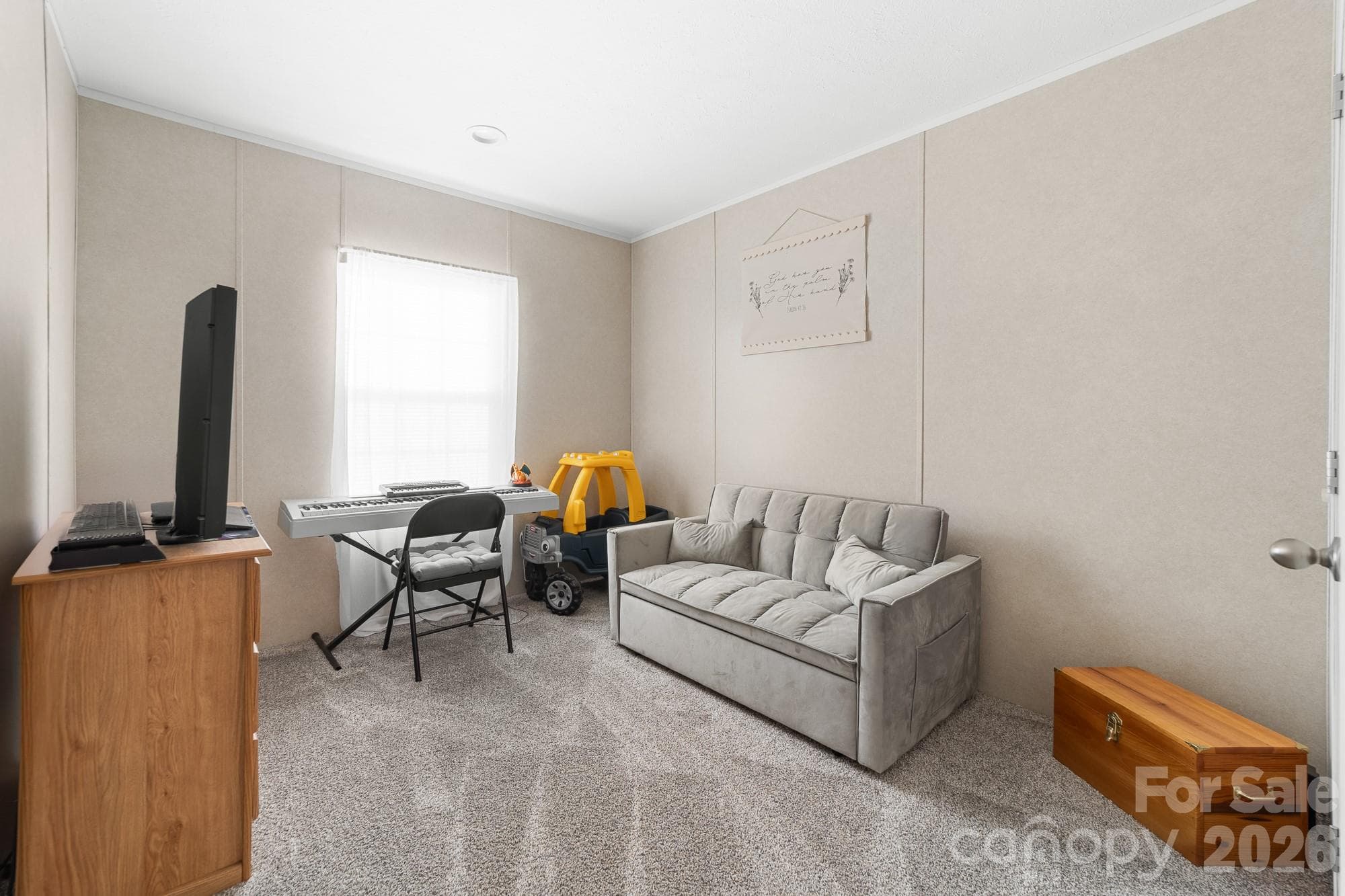 Single Family Residence at 106 Ol Field Court, Lawndale, photo 22 of 34