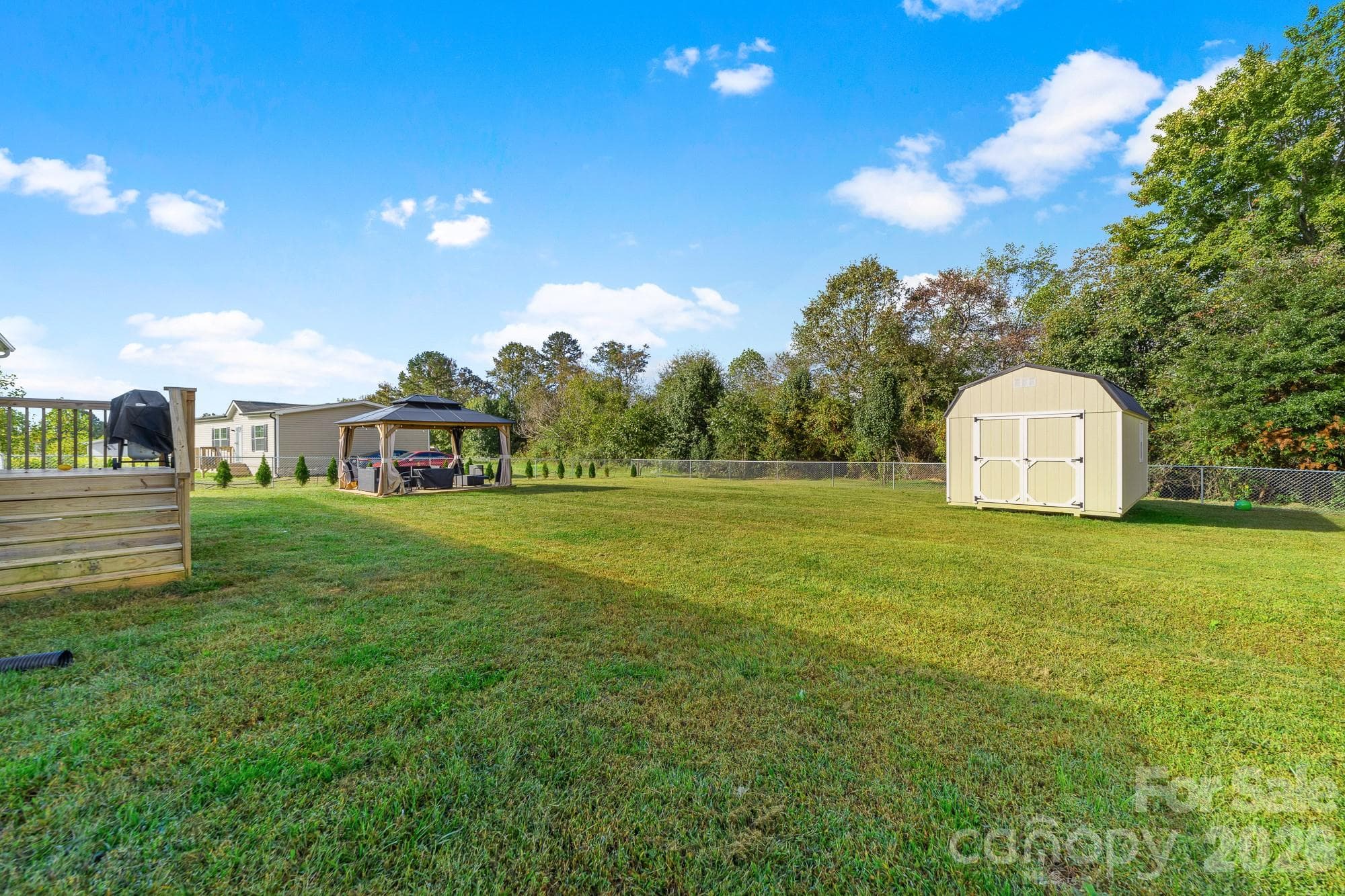 Single Family Residence at 106 Ol Field Court, Lawndale, photo 27 of 34