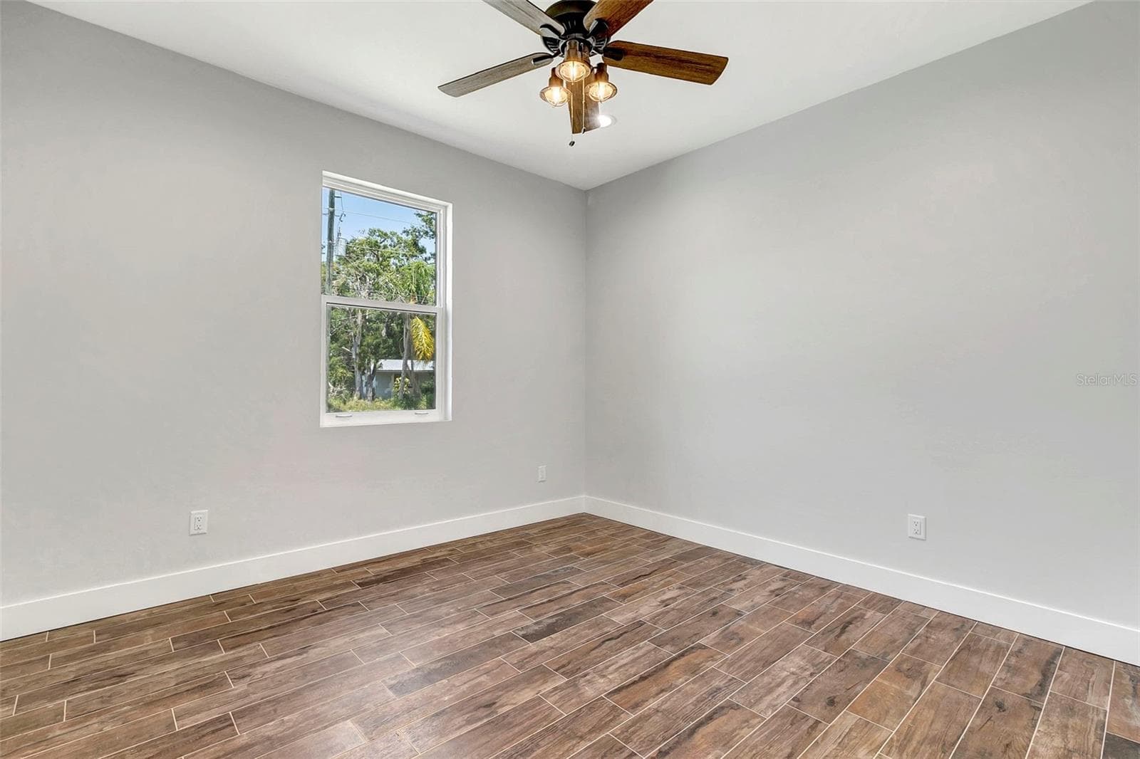 Single Family Residence at 2135 SE CARLSTROM FIELD RD, ARCADIA, photo 9 of 44