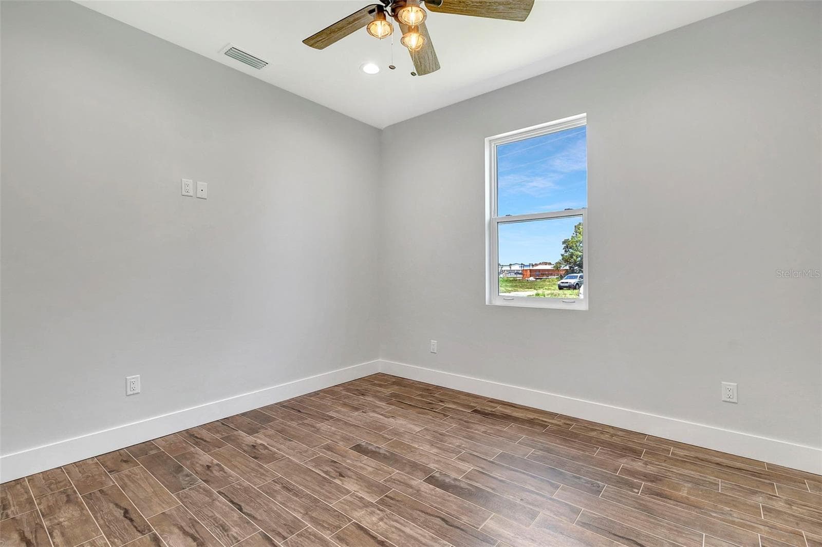 Single Family Residence at 2135 SE CARLSTROM FIELD RD, ARCADIA, photo 12 of 44