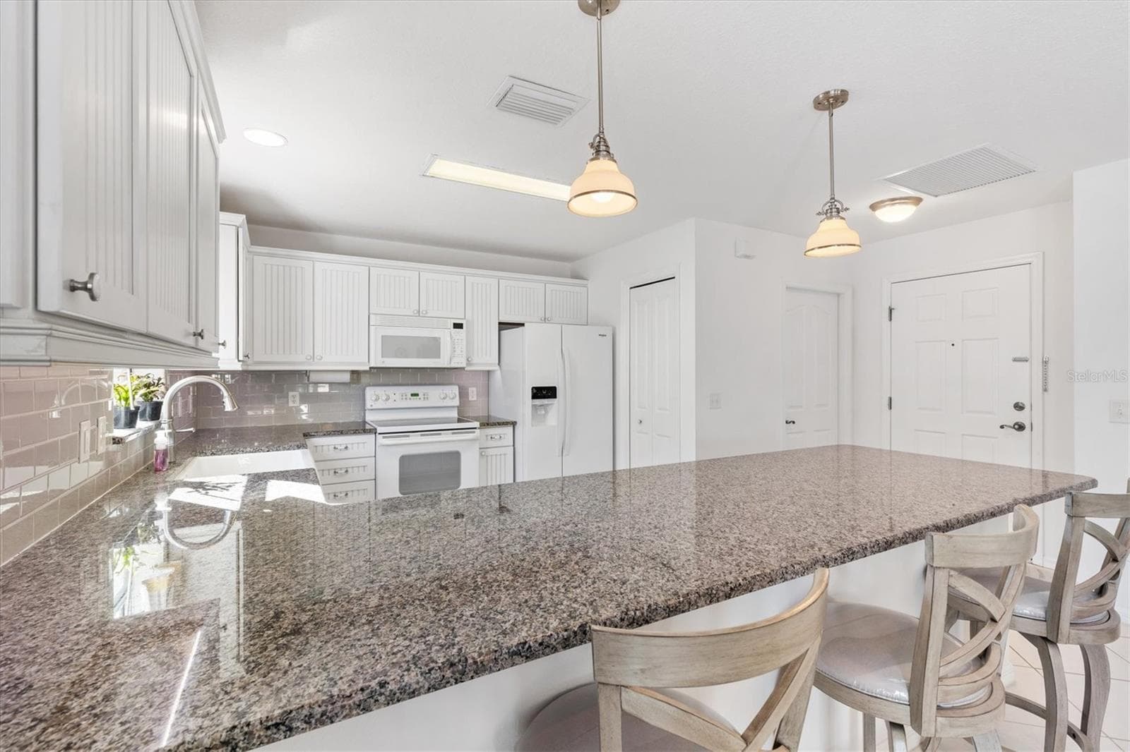 Villa at 7613 SE 170TH LONGVIEW LN, THE VILLAGES, photo 12 of 50