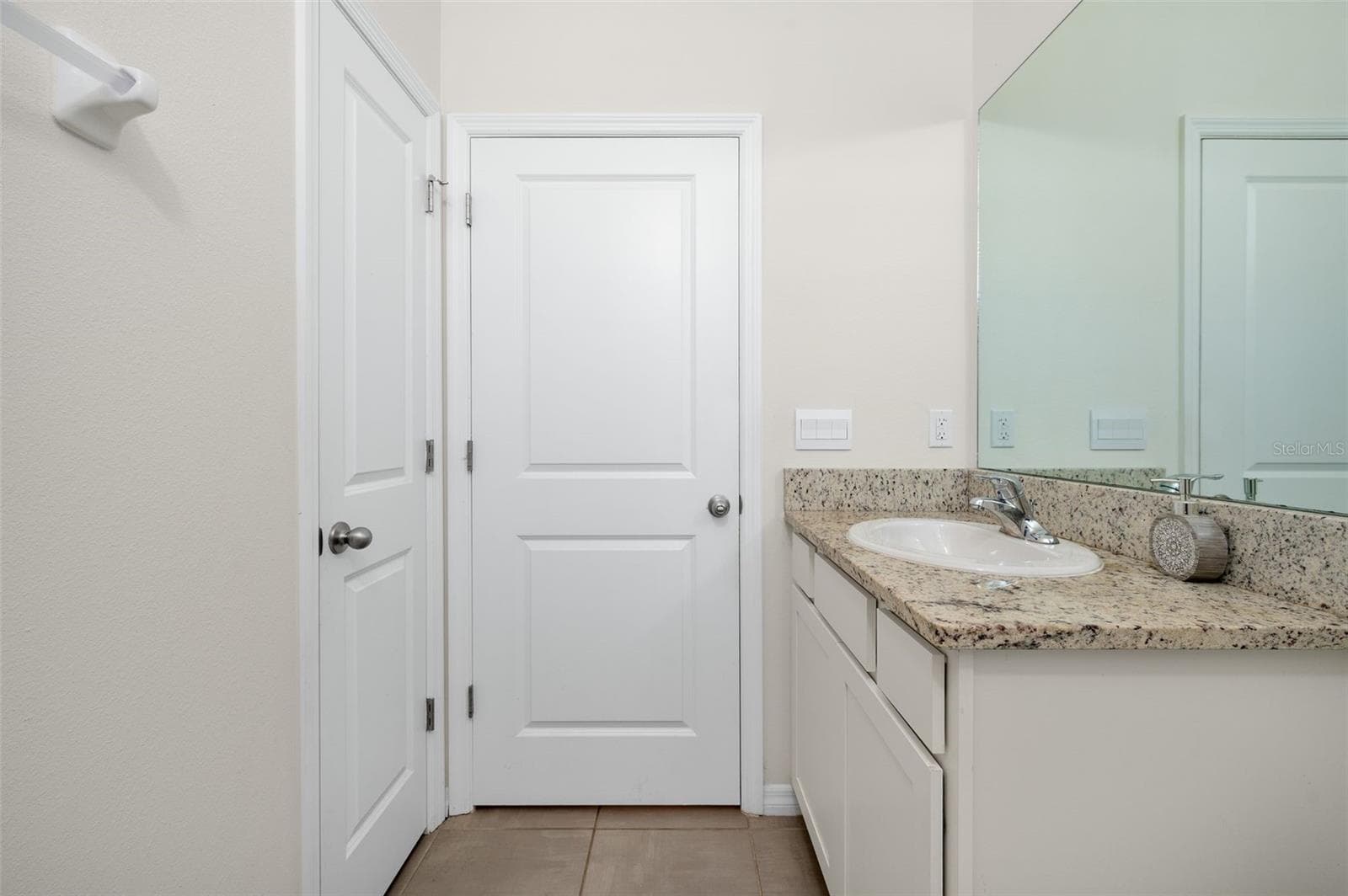 Single Family Residence at 8296 SW 57TH CT, OCALA, photo 24 of 42