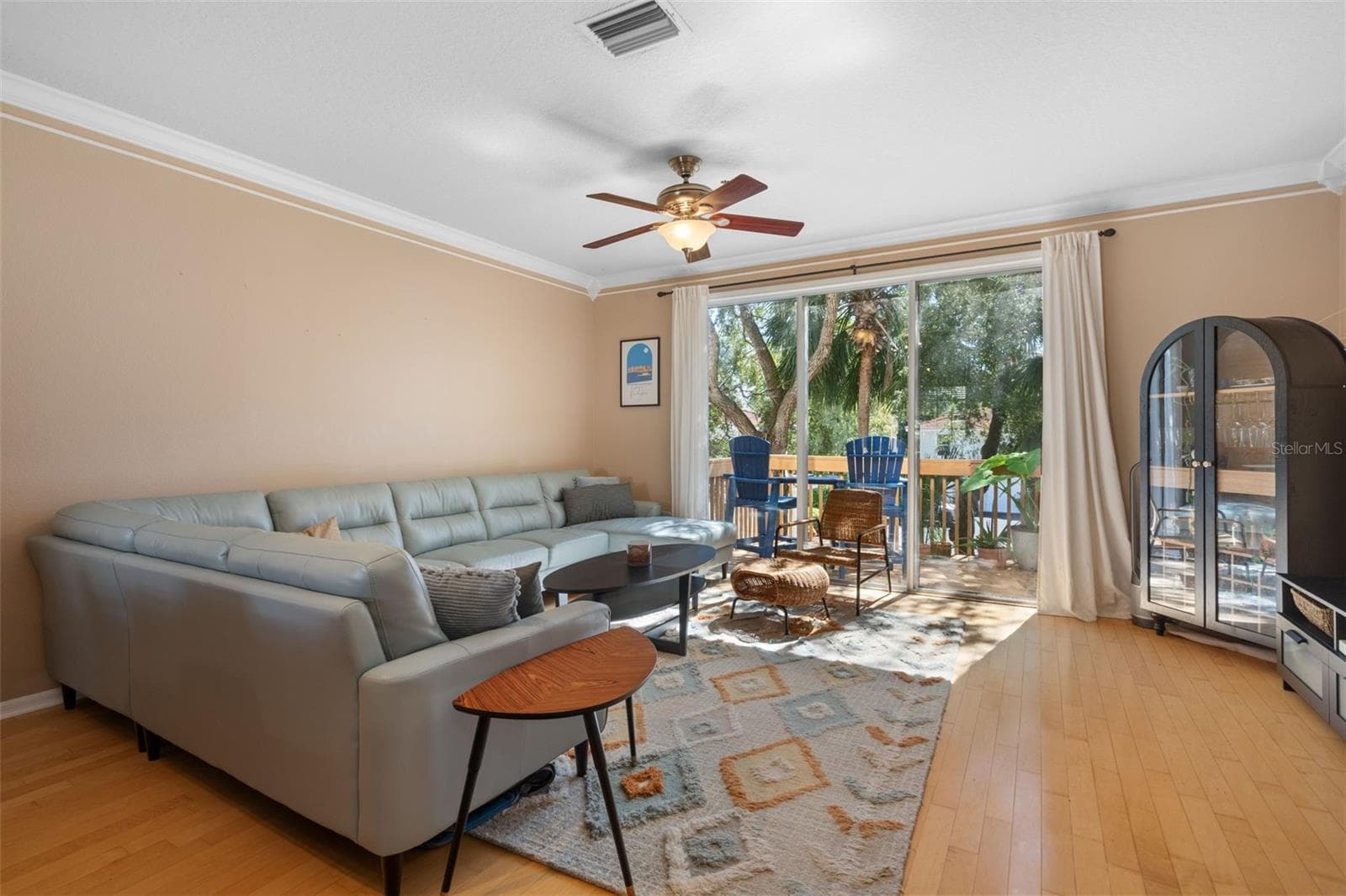 Living room - 3181 BAYSHORE OAKS DR, TAMPA