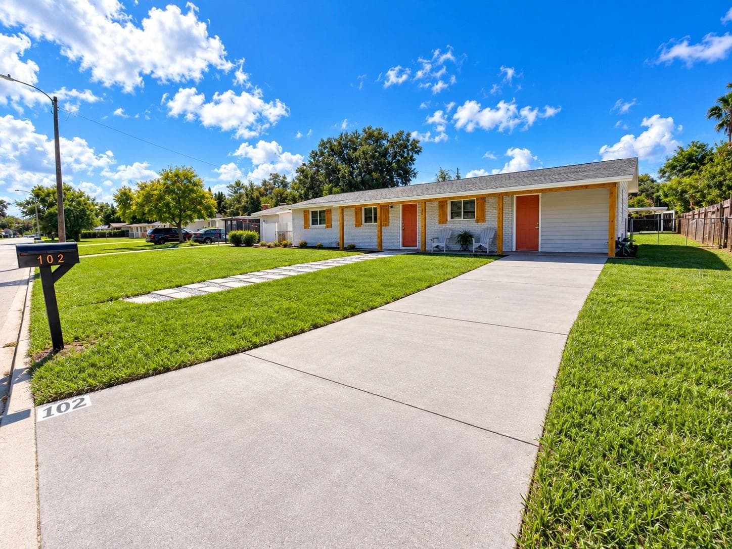 Single Family Residence at 102 COSMOS DR, ORLANDO, photo 2 of 34