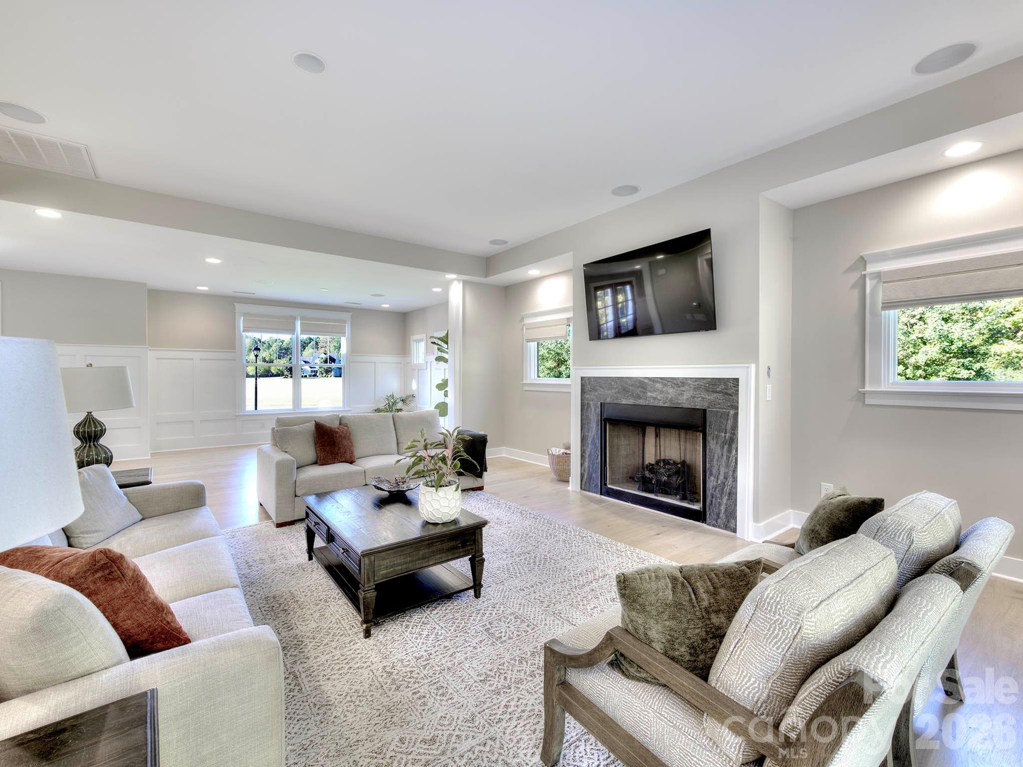 Single Family Residence at 8833 Kerns Meadow Lane, Huntersville, photo 7 of 46