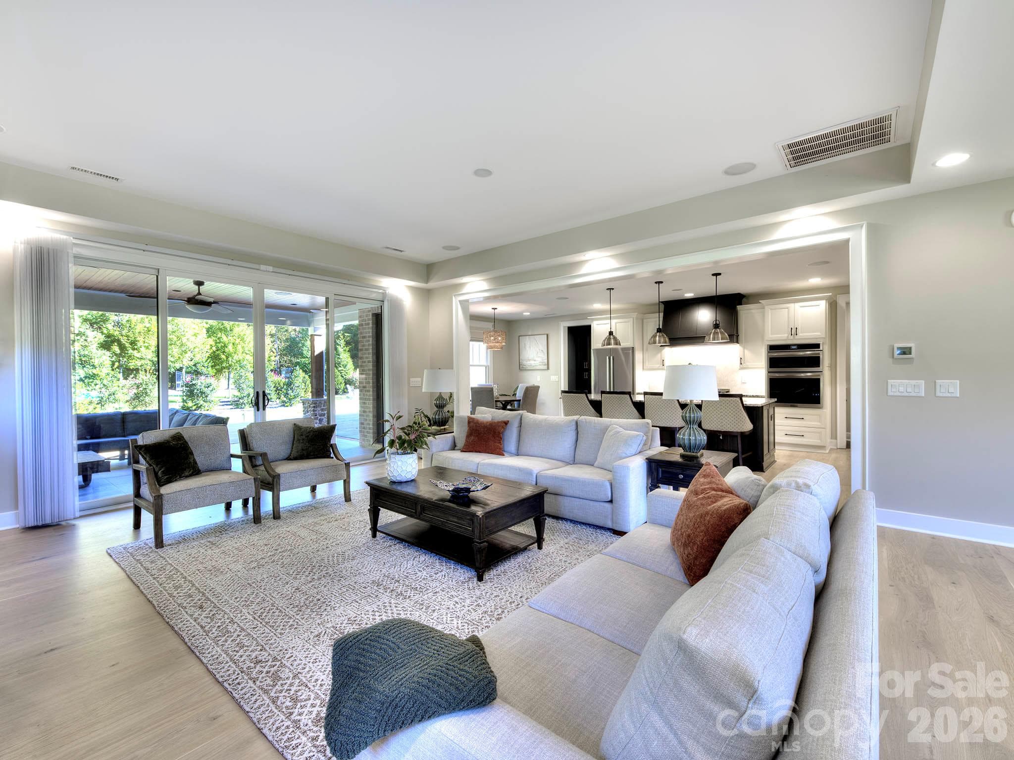 Single Family Residence at 8833 Kerns Meadow Lane, Huntersville, photo 9 of 46