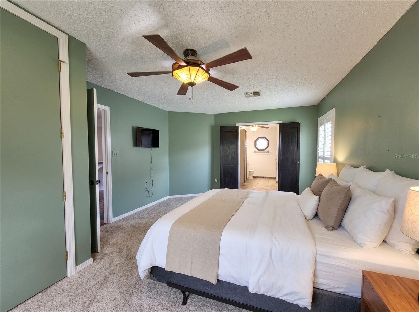Single Family Residence at 6106 KITTIWAKE DR, LAKELAND, photo 11 of 20
