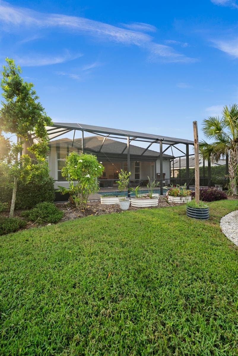 Outdoor Garden - 16152 PALMETTO ST, PUNTA GORDA