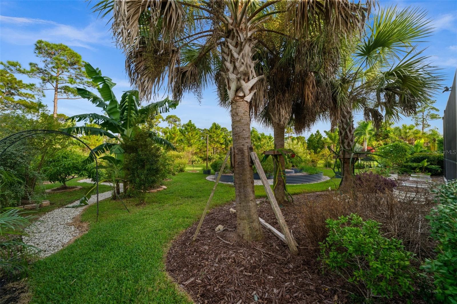 Outdoor Garden - 16152 PALMETTO ST, PUNTA GORDA